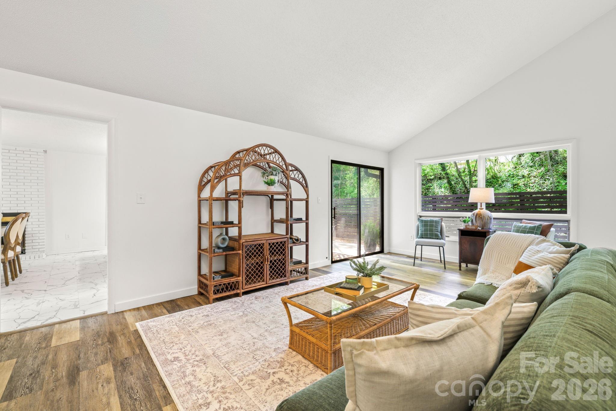 1 Virginia Lane — Cullowhee