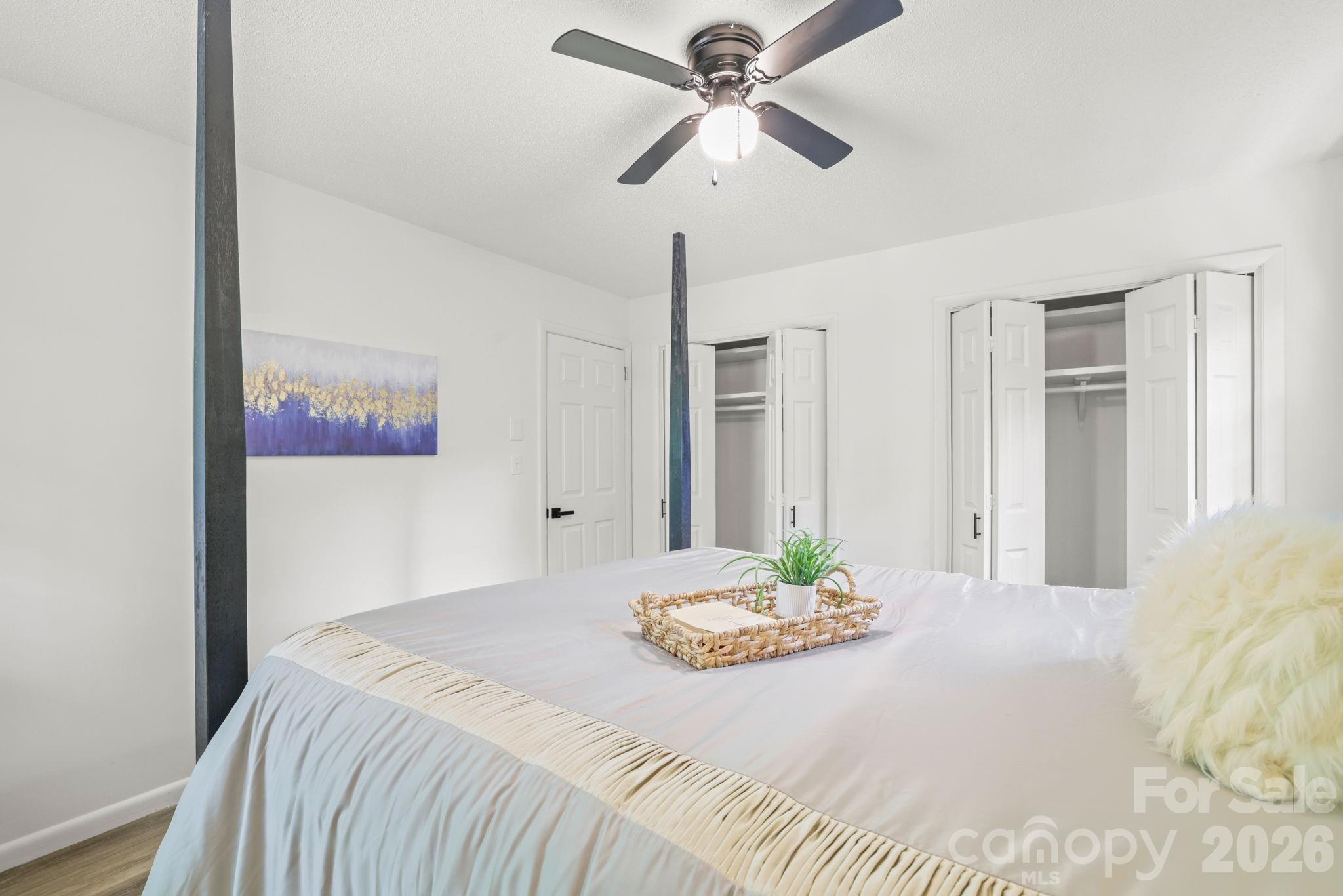 1 Virginia Lane — Cullowhee