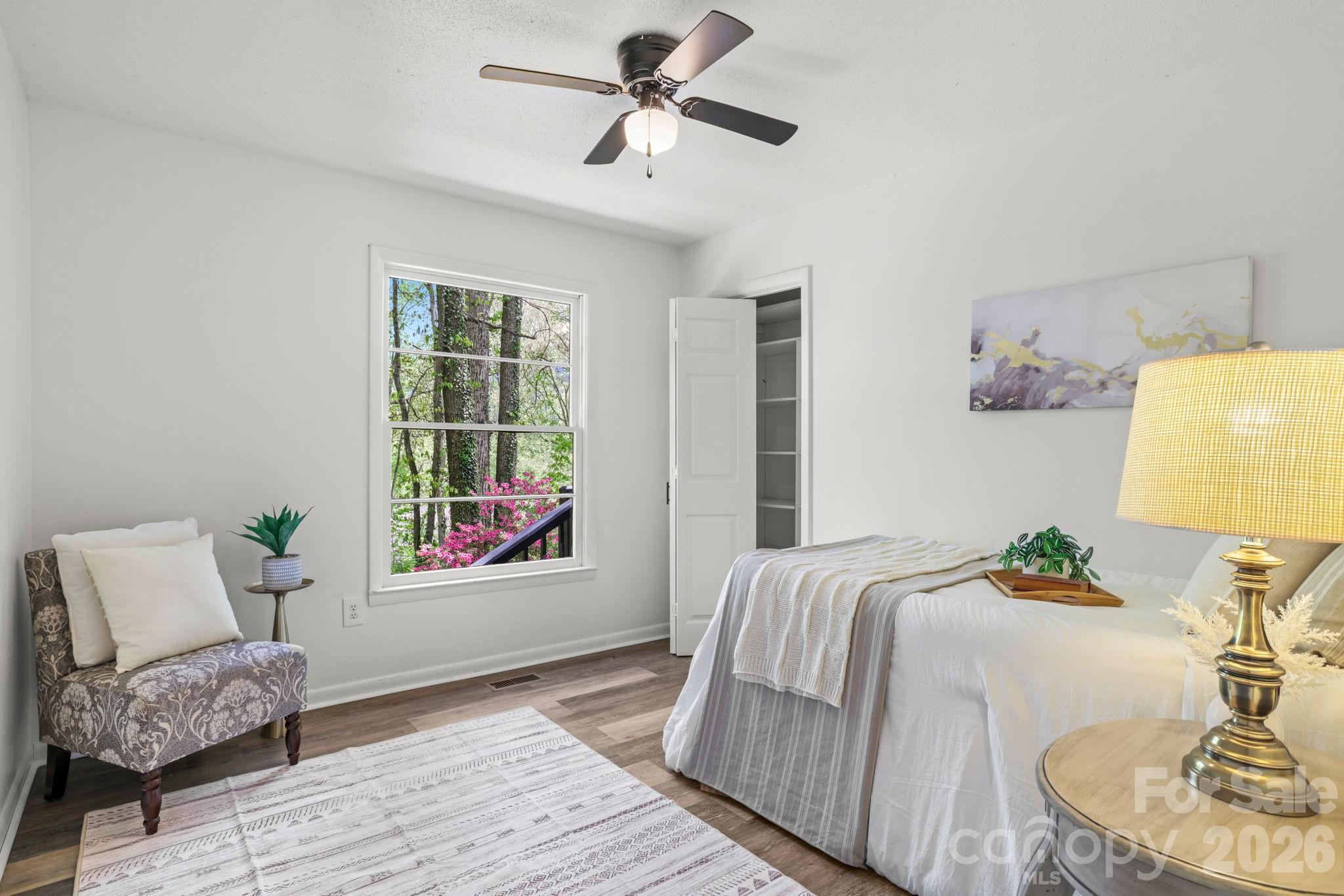 1 Virginia Lane — Cullowhee