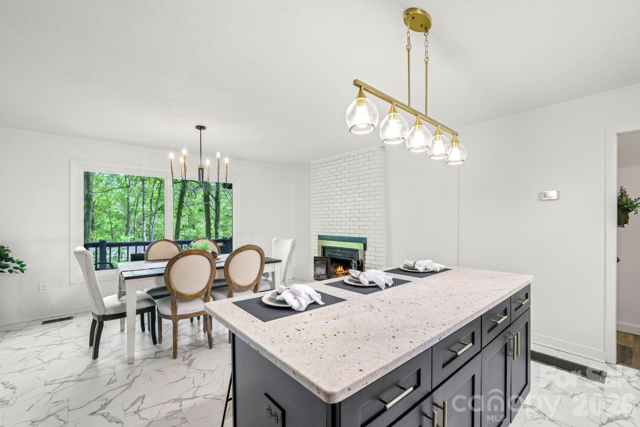 1 Virginia Lane — Cullowhee