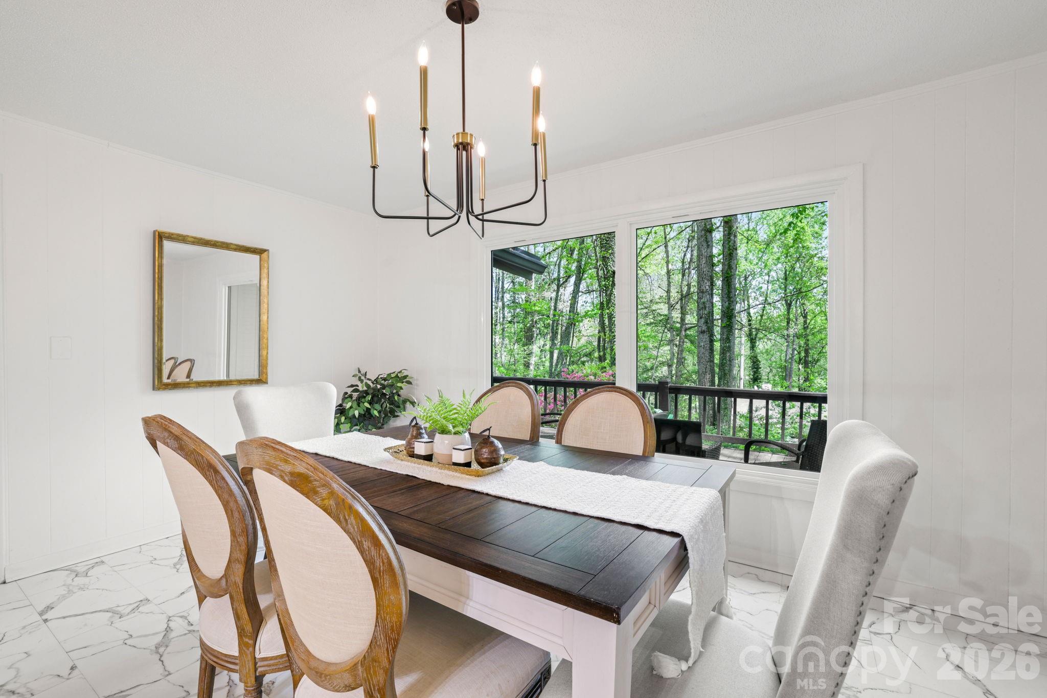1 Virginia Lane — Cullowhee