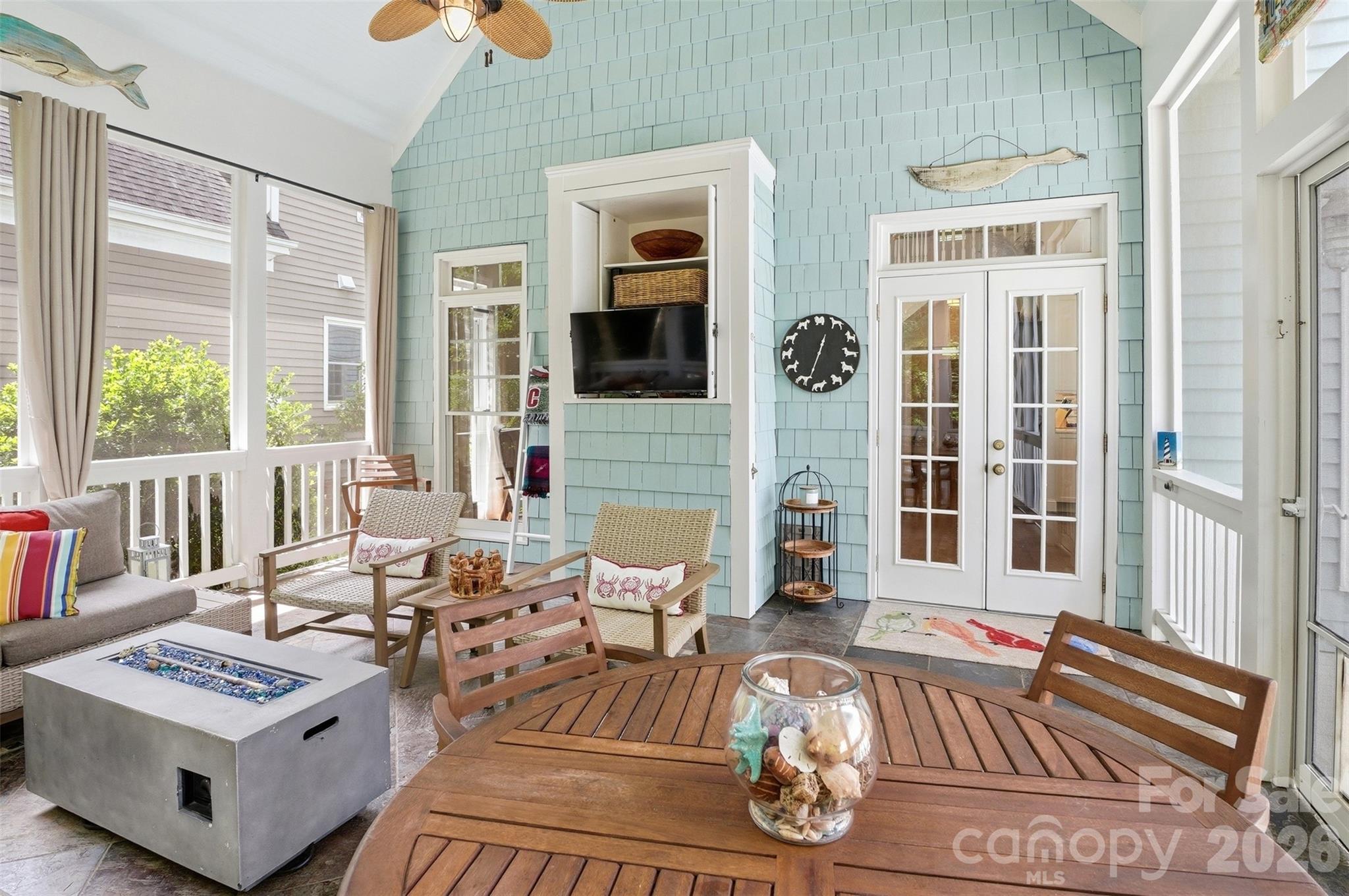 7143 Chameroy Court — Charlotte