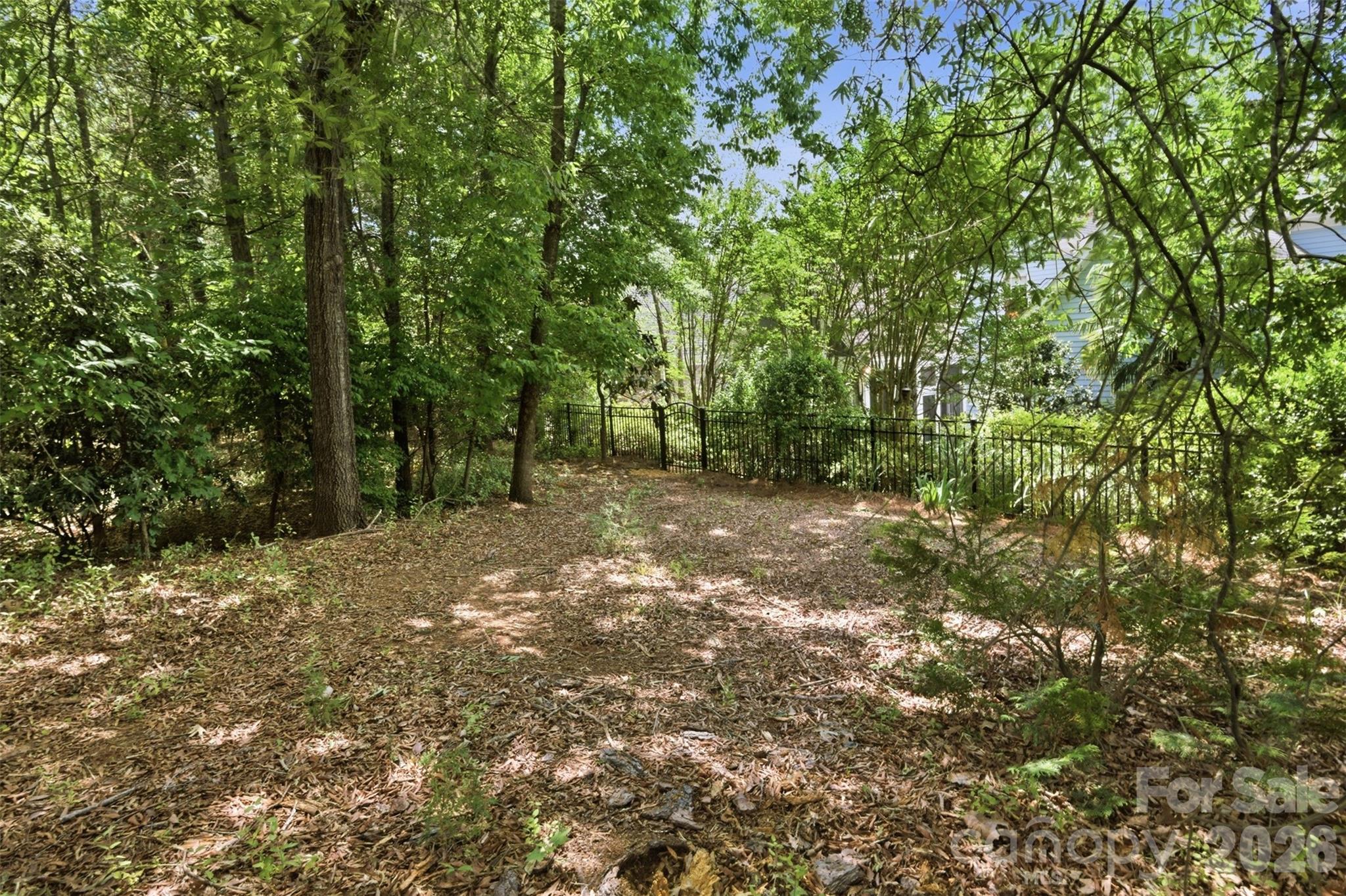 7143 Chameroy Court — Charlotte