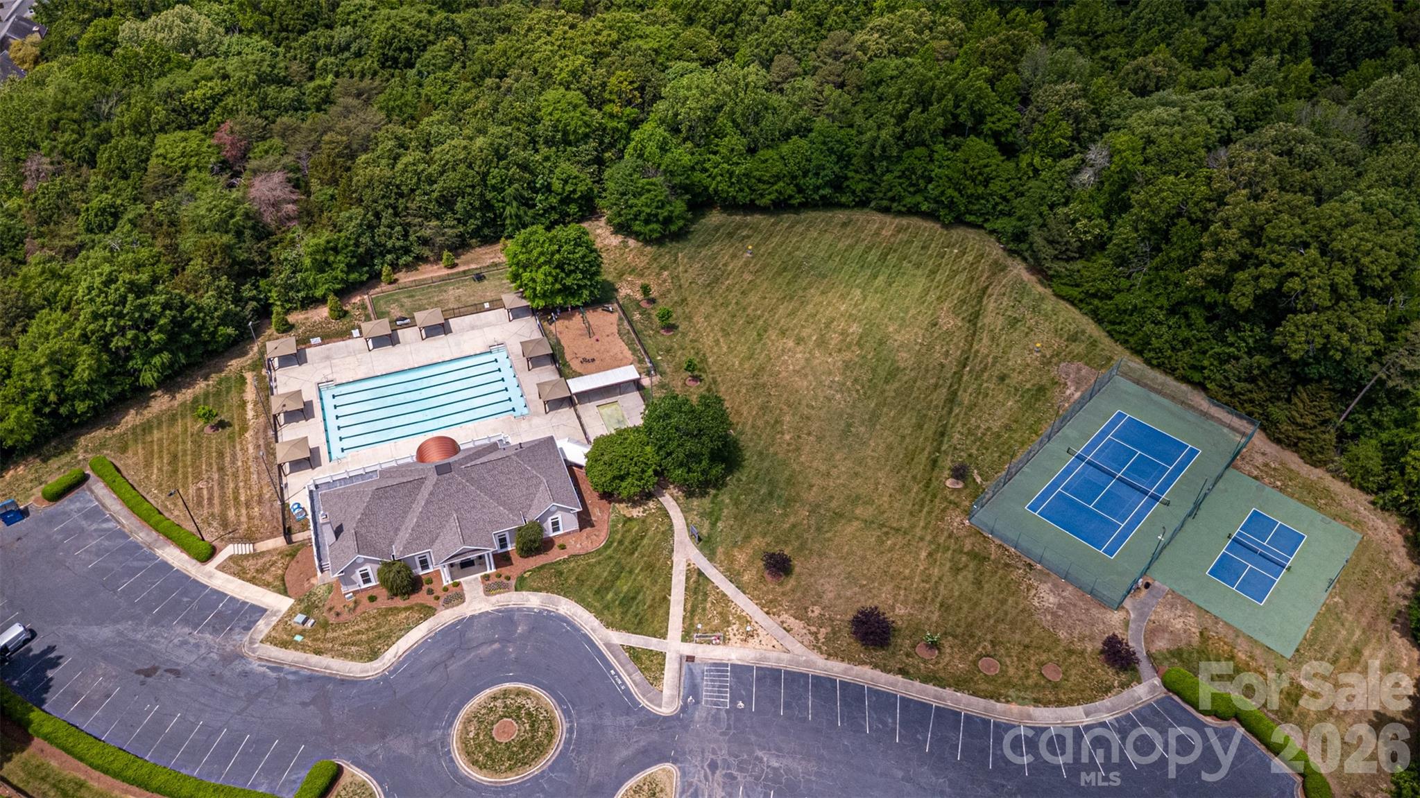 7143 Chameroy Court — Charlotte