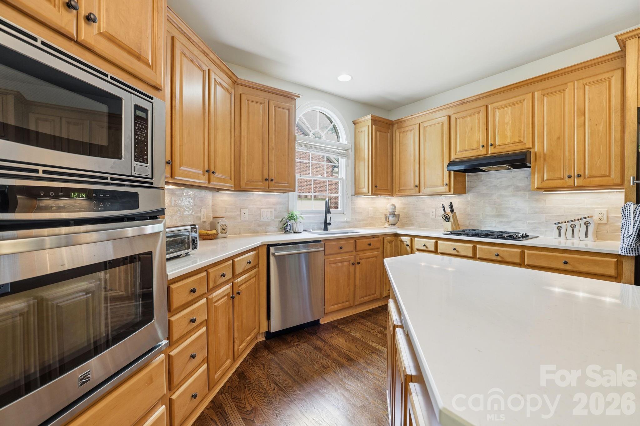 239 Sardis Pointe Road — Matthews