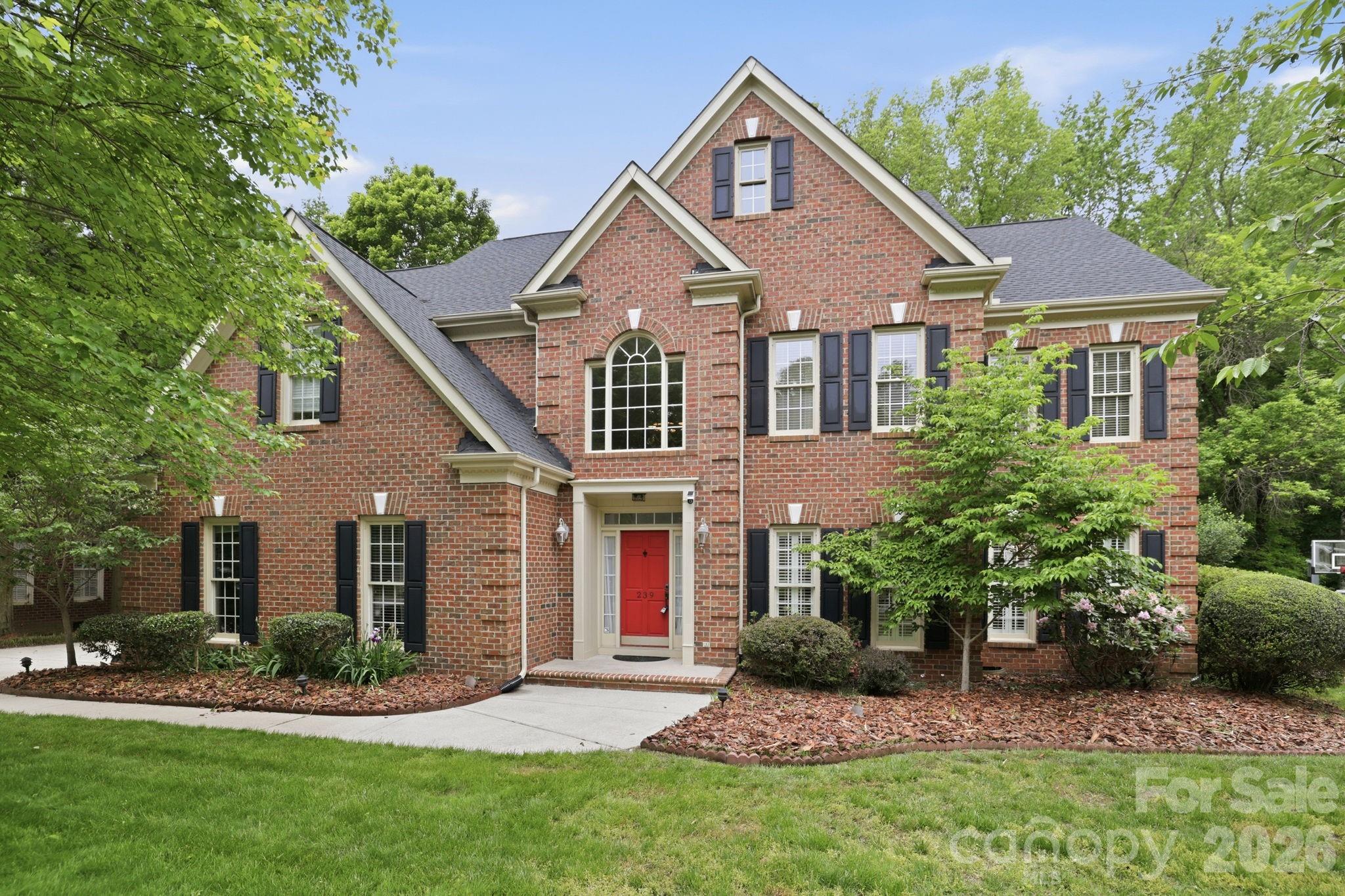 239 Sardis Pointe Road — Matthews