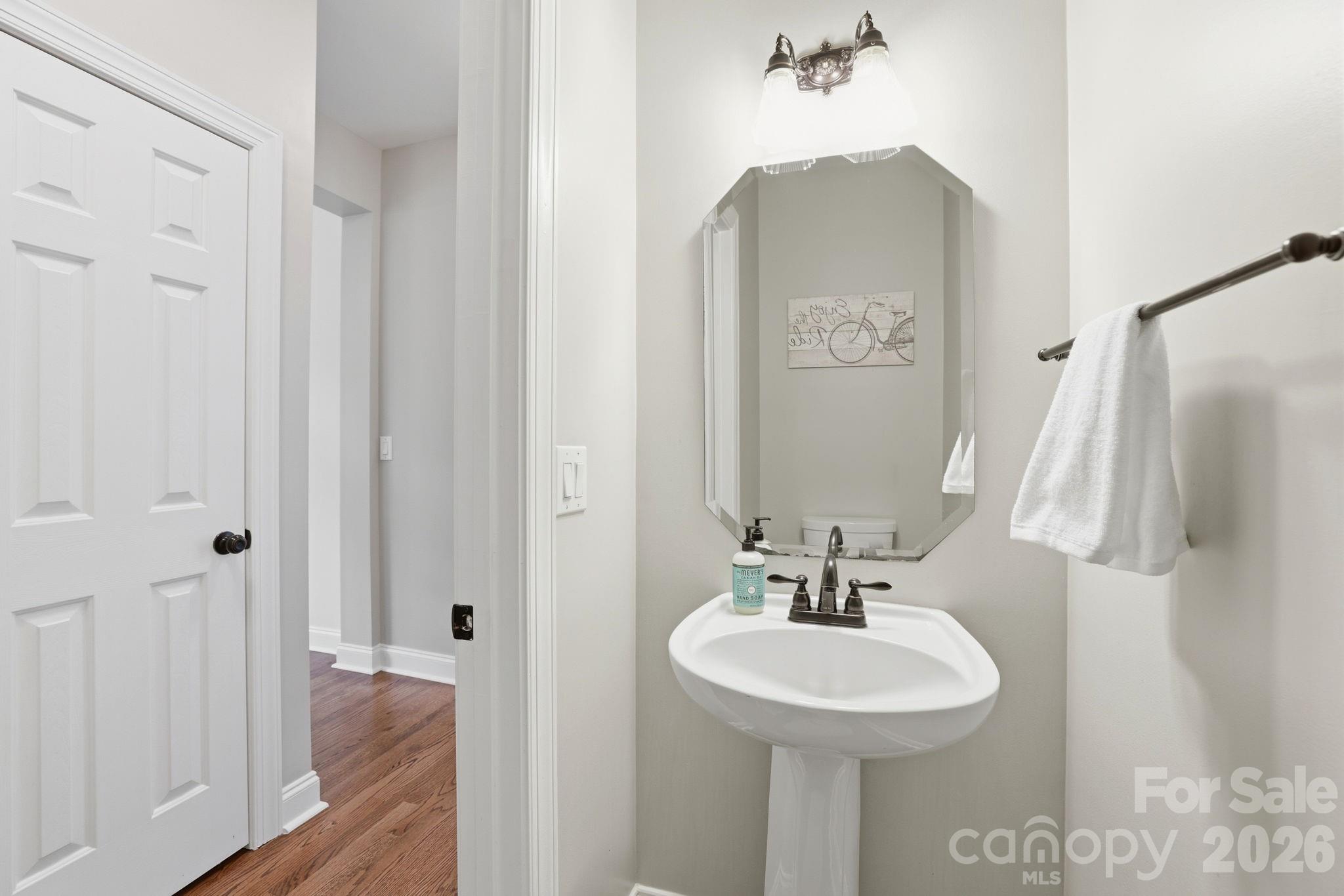 239 Sardis Pointe Road — Matthews