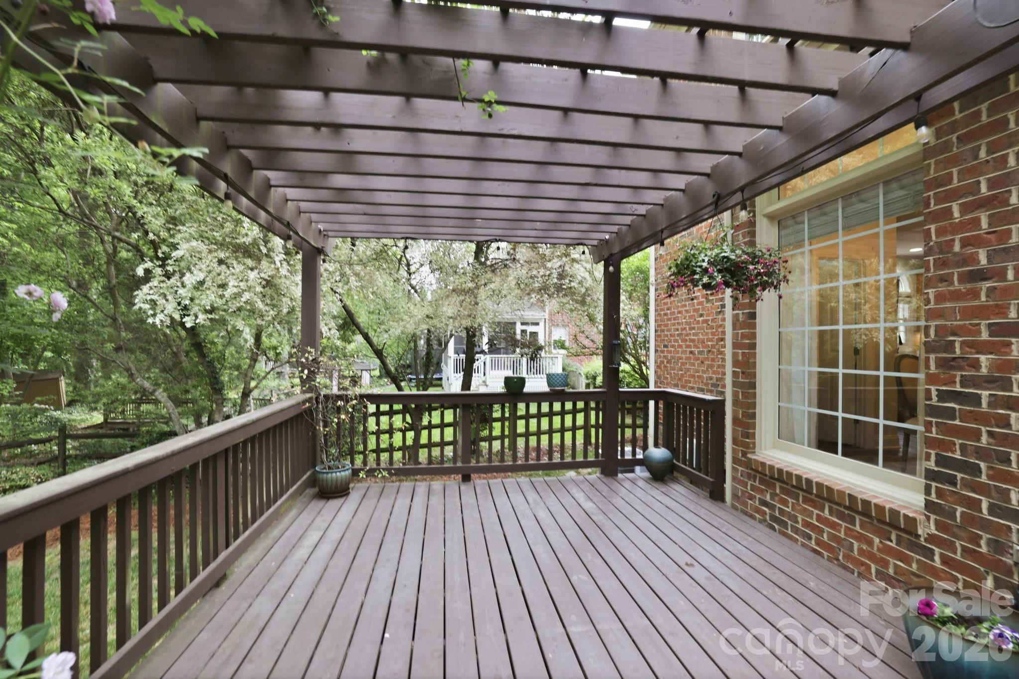 239 Sardis Pointe Road — Matthews