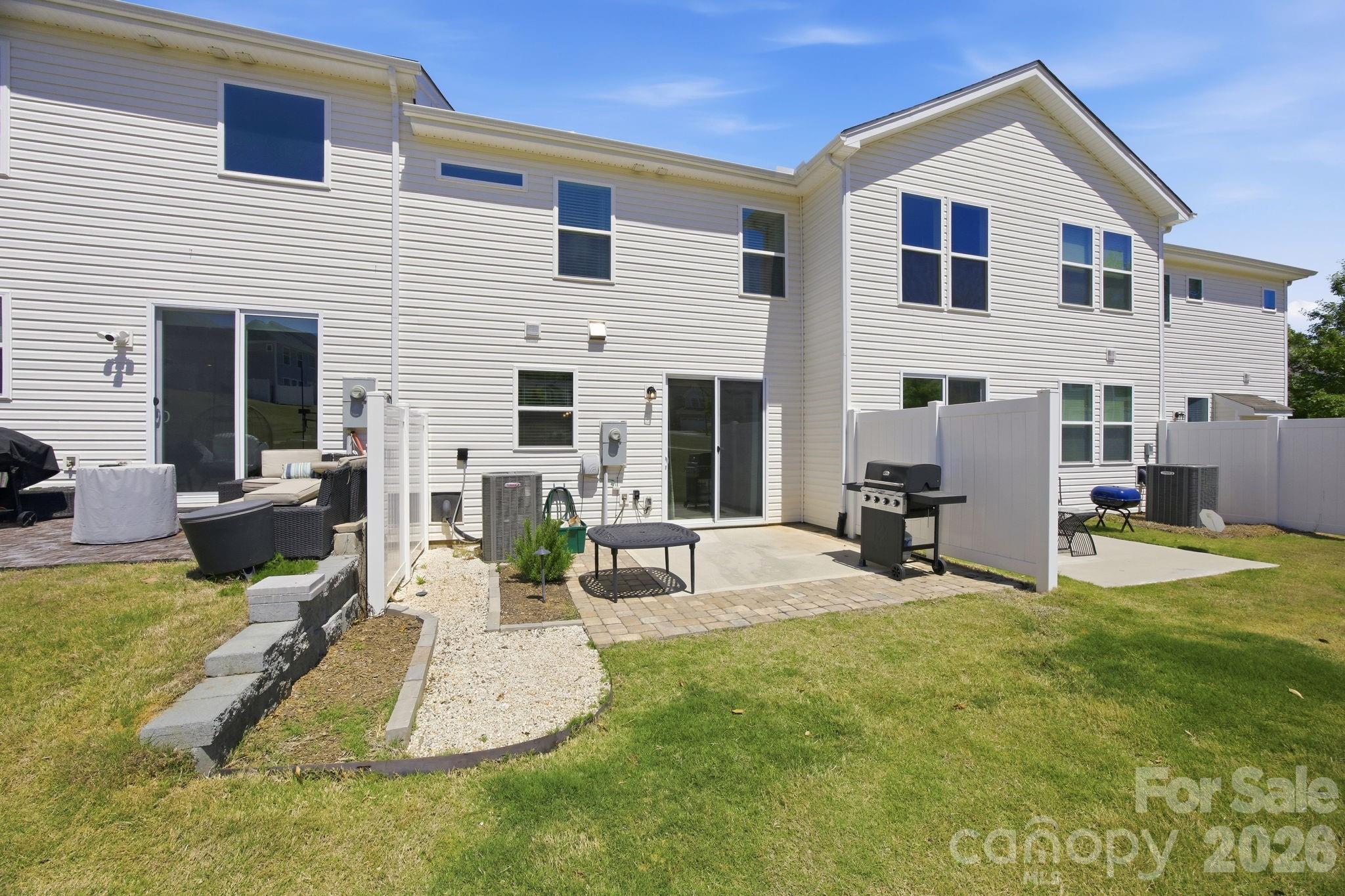 15617 Little Bluestem Street — Charlotte