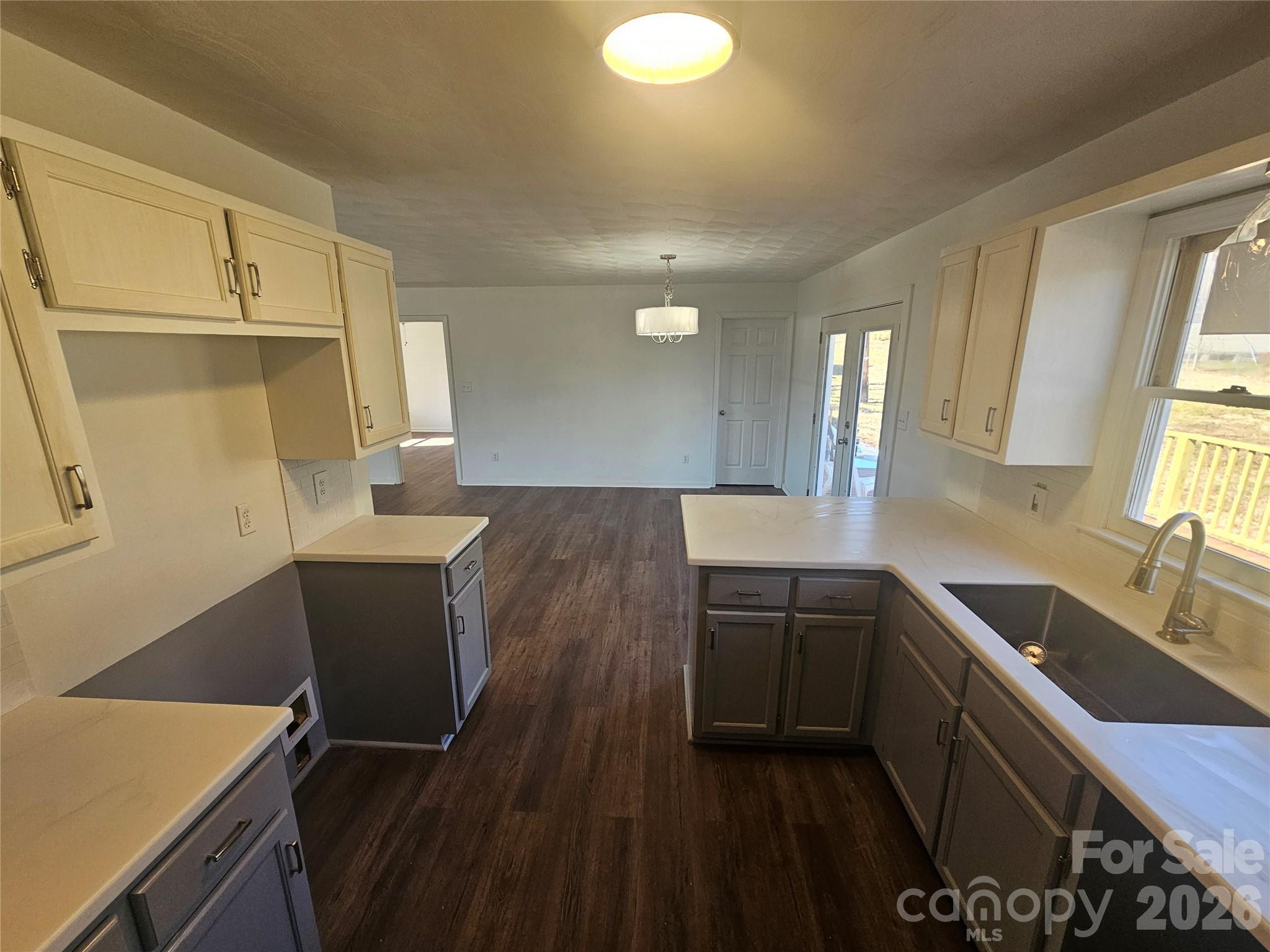 315 Maine Avenue E — Bessemer City