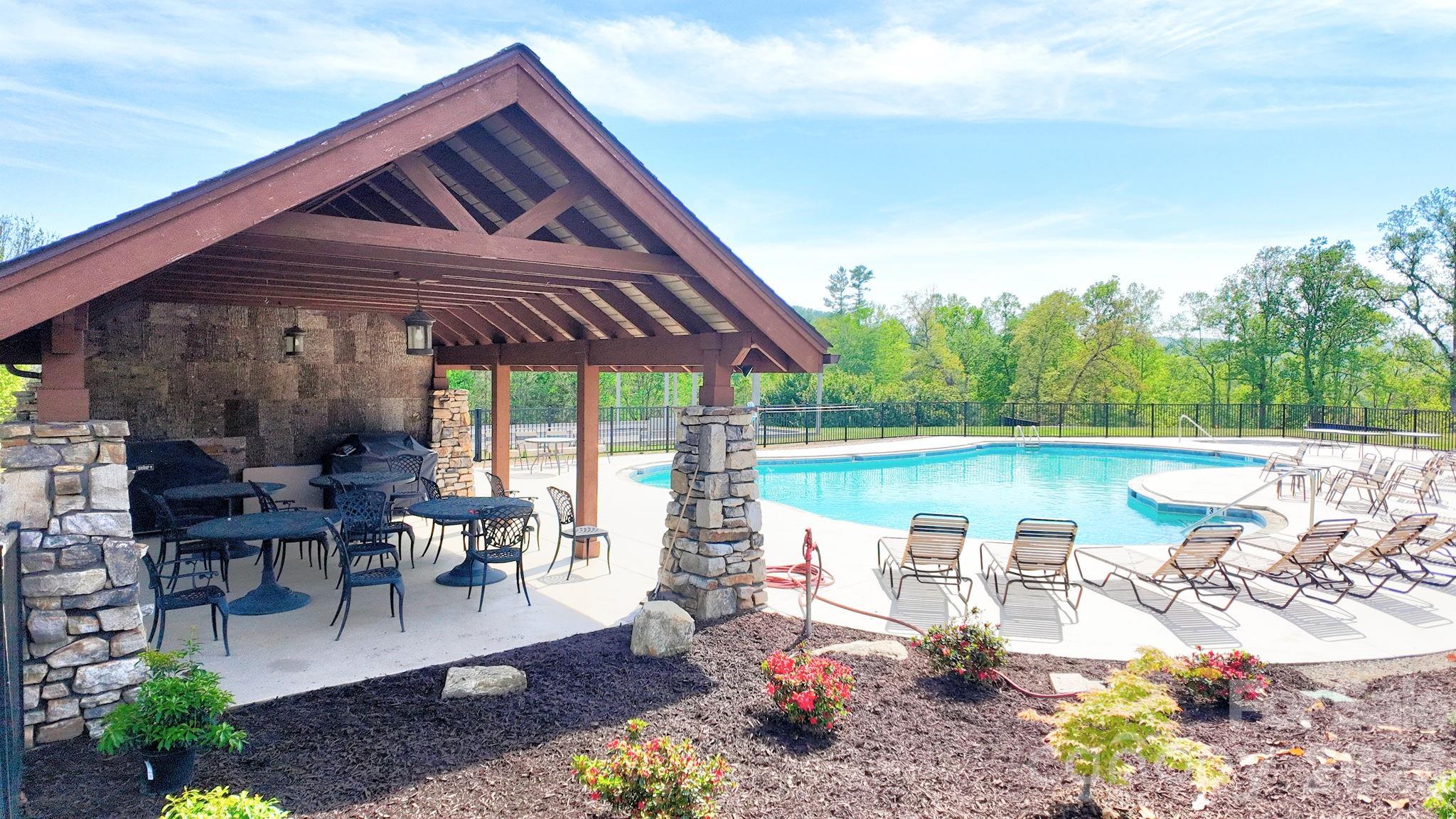 108 Fairway Knoll Drive — Hendersonville