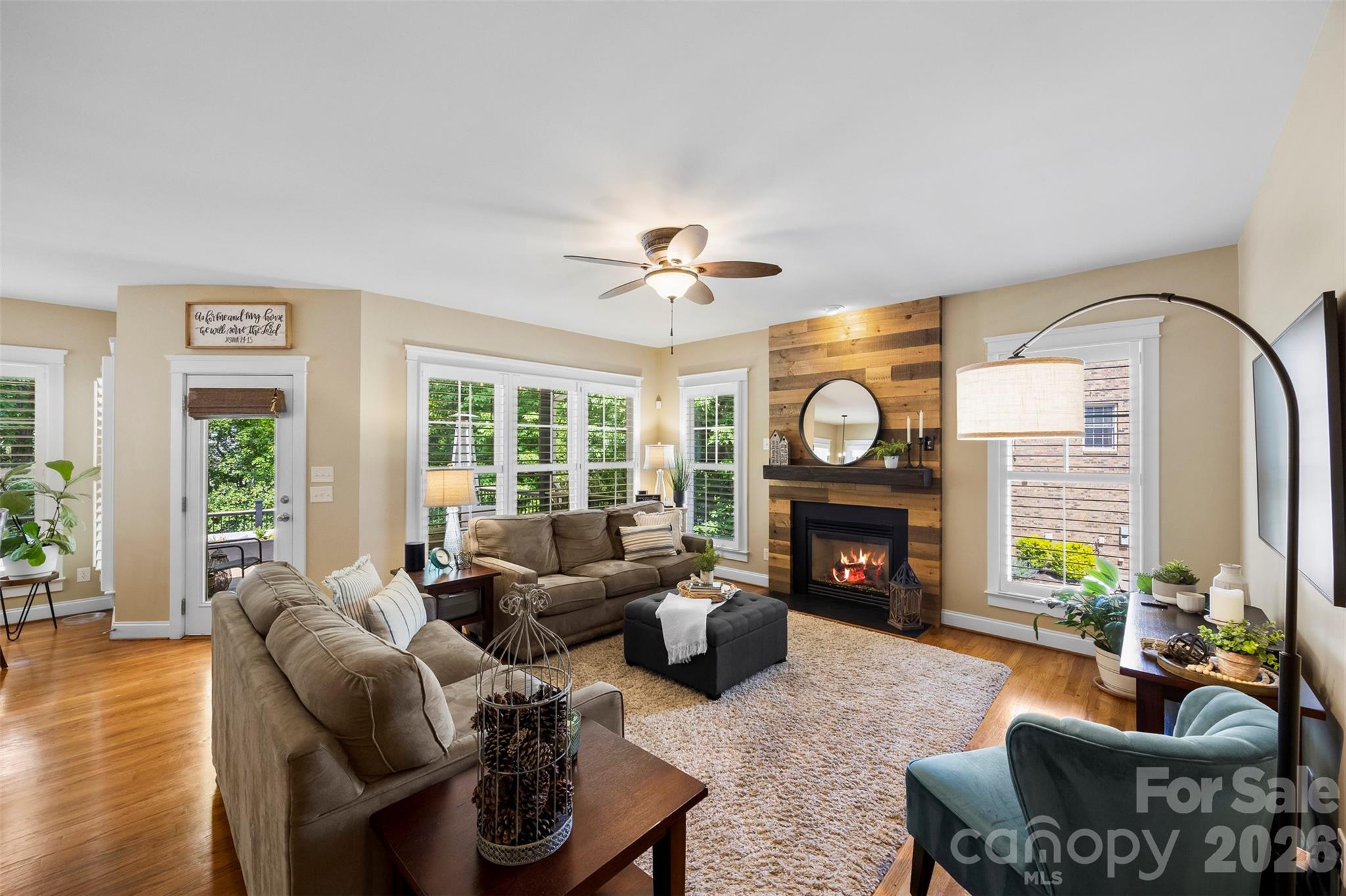 606 Andover Lane — Tega Cay