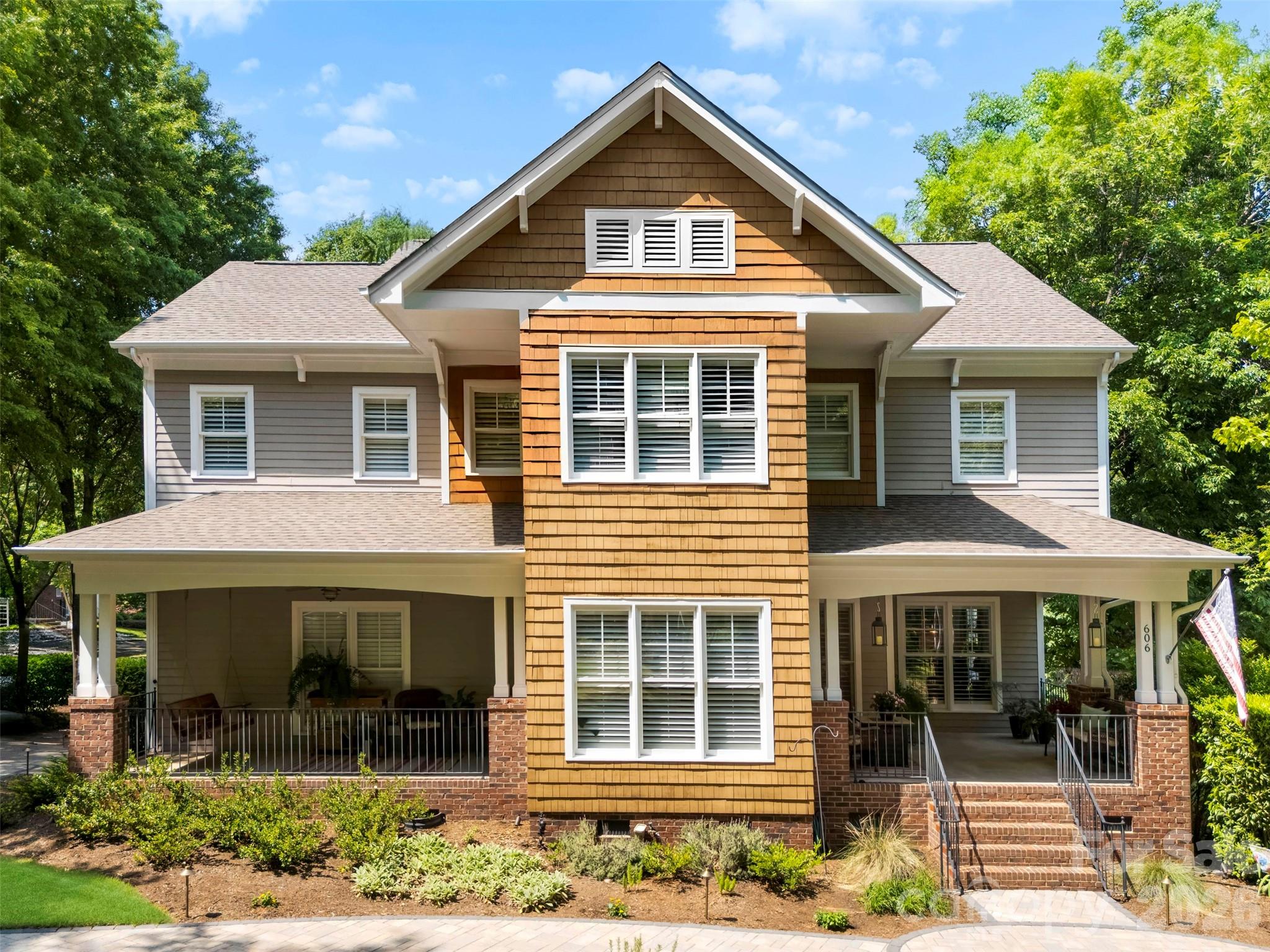 606 Andover Lane — Tega Cay
