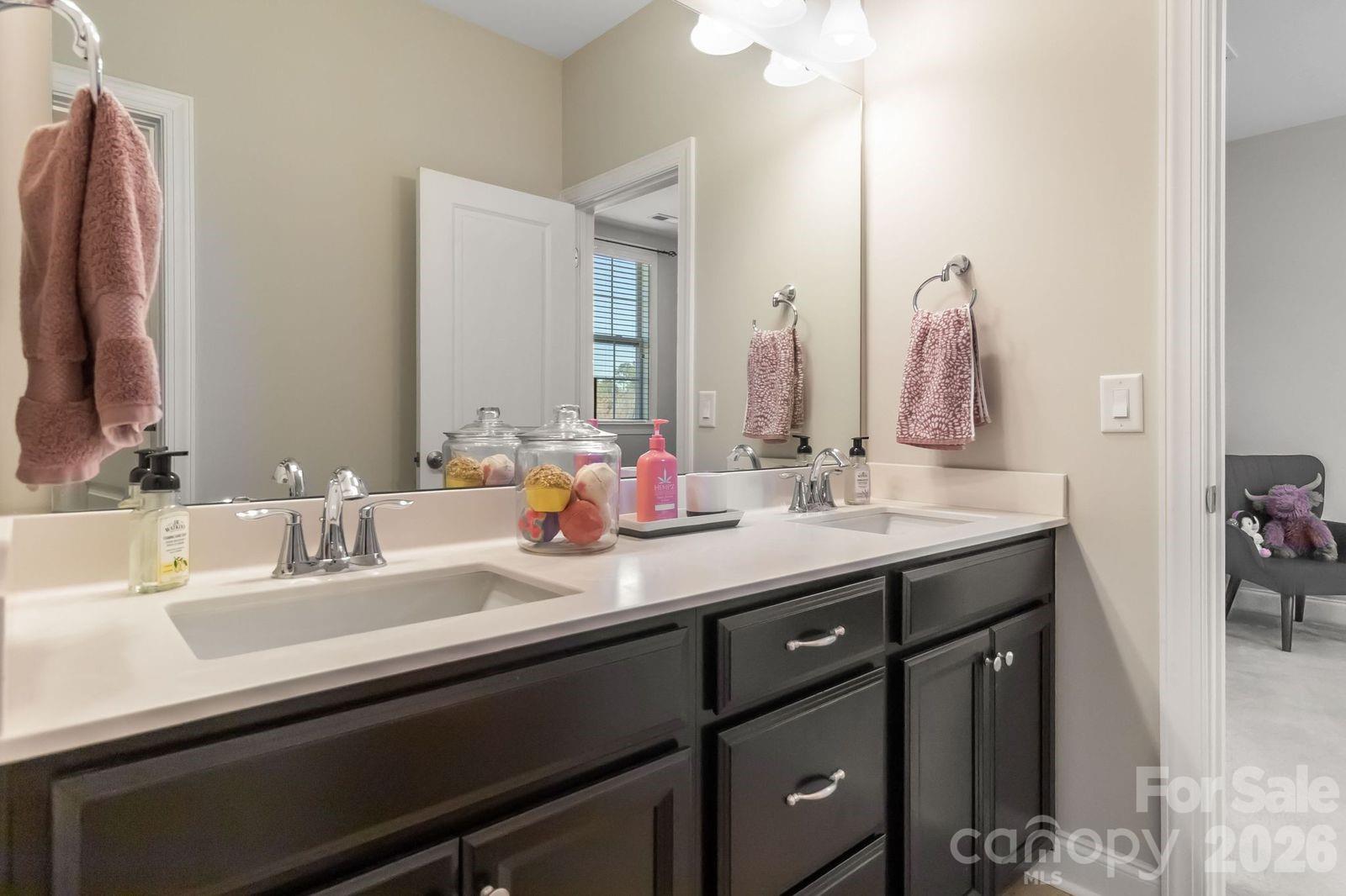 15417 Cimarron Hills Lane — Charlotte