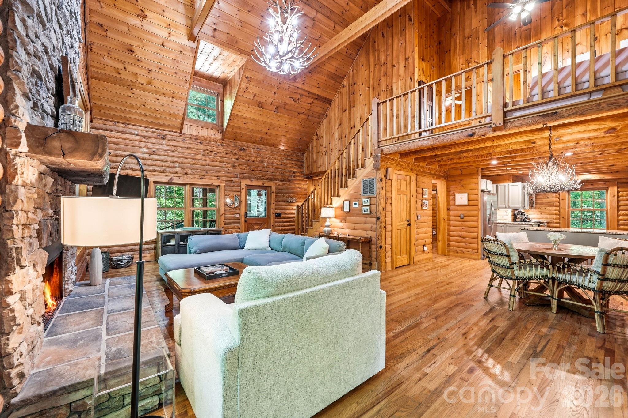 16 Shadow Brook Drive — Flat Rock