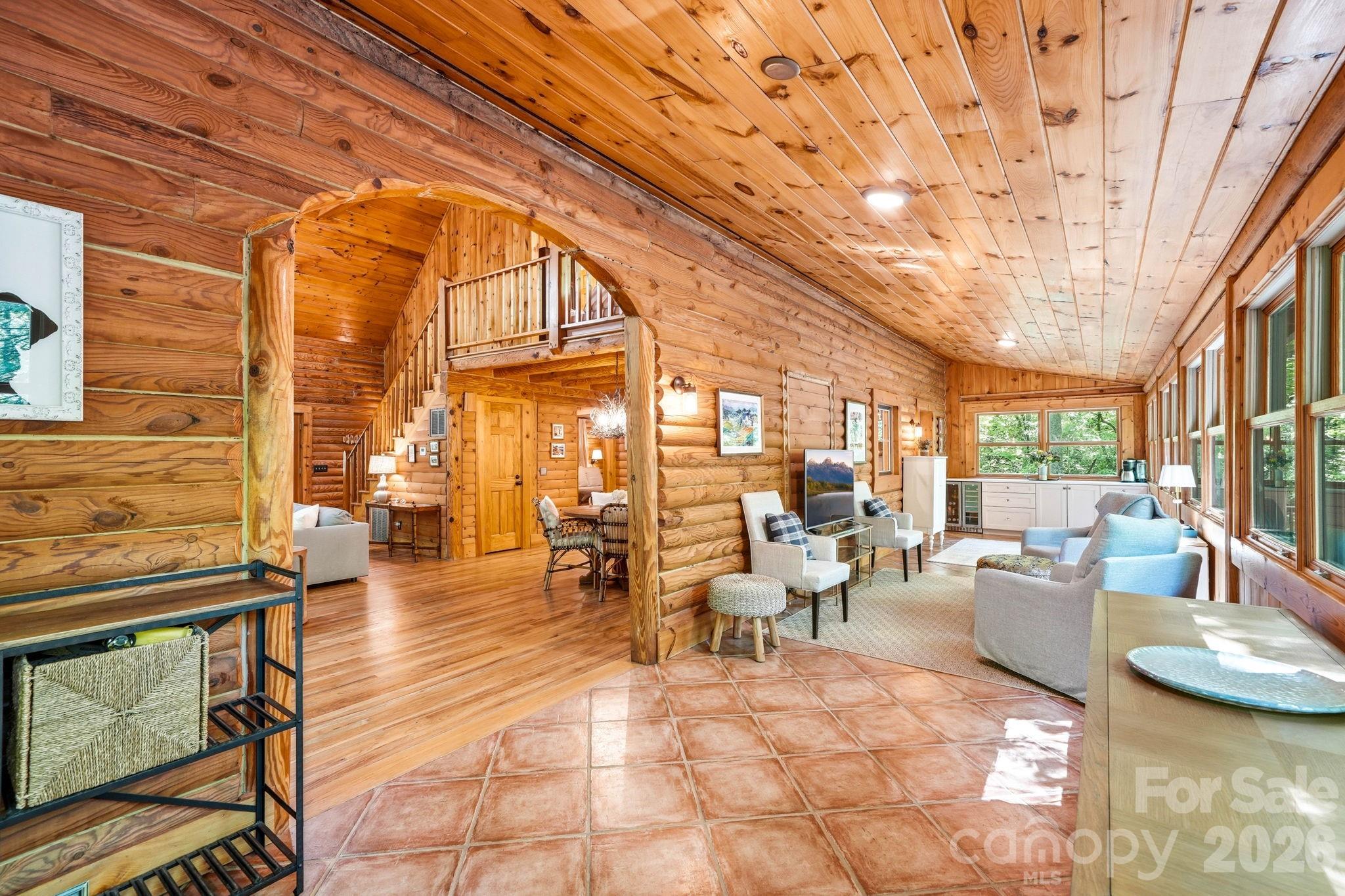 16 Shadow Brook Drive — Flat Rock