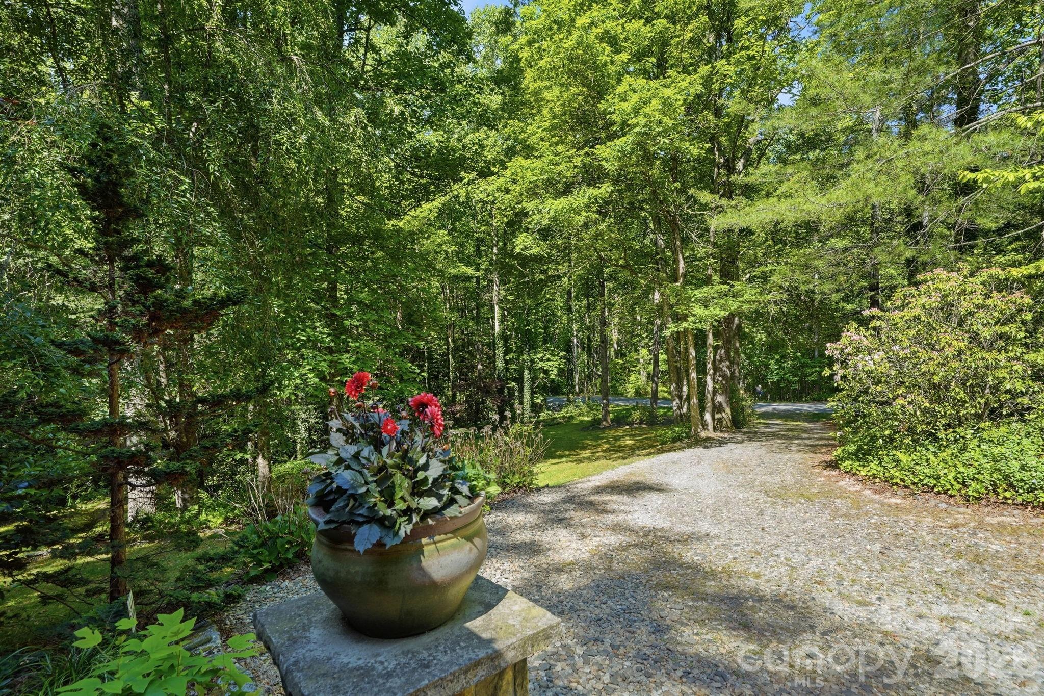 16 Shadow Brook Drive — Flat Rock