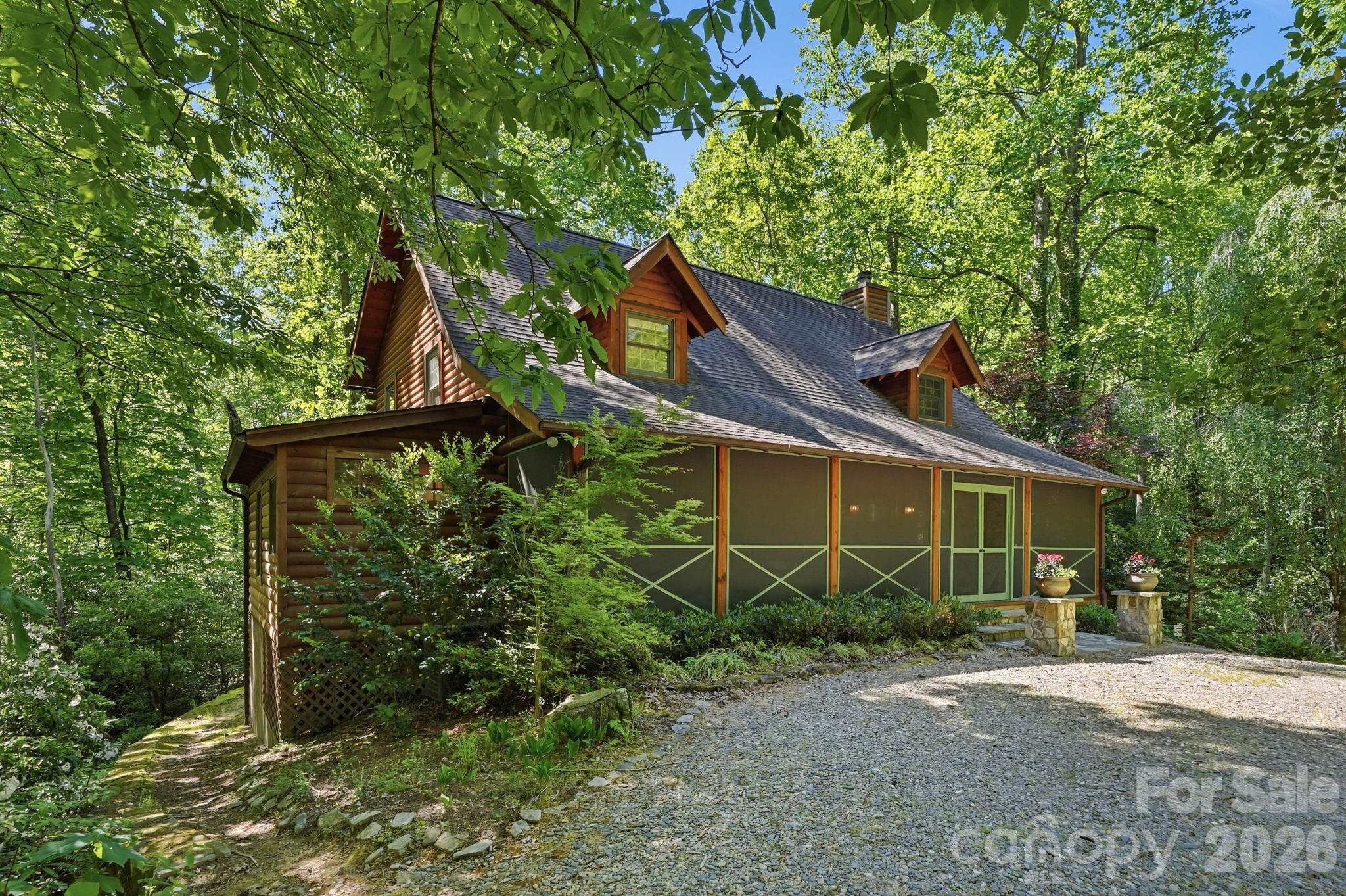16 Shadow Brook Drive — Flat Rock