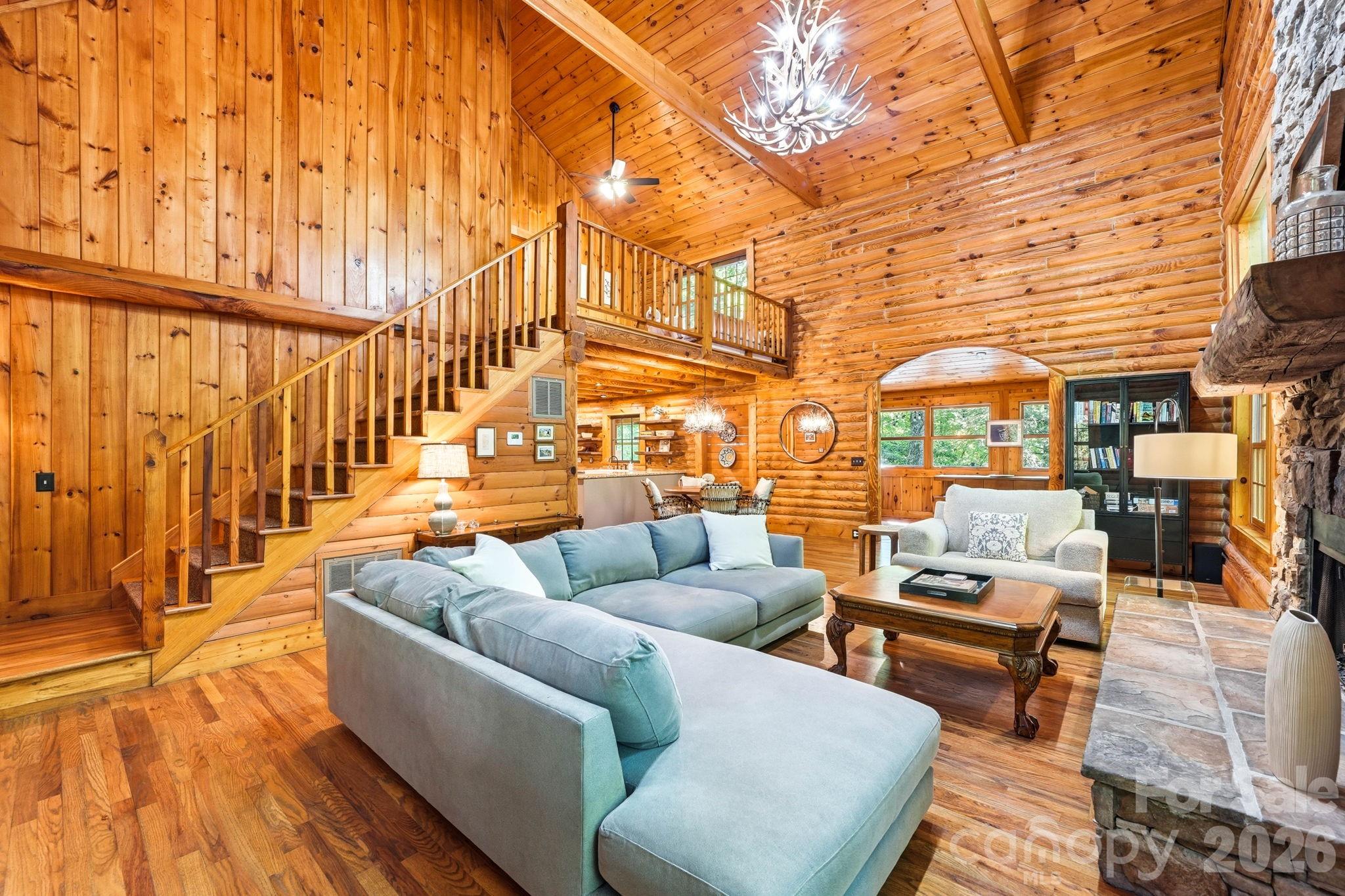 16 Shadow Brook Drive — Flat Rock