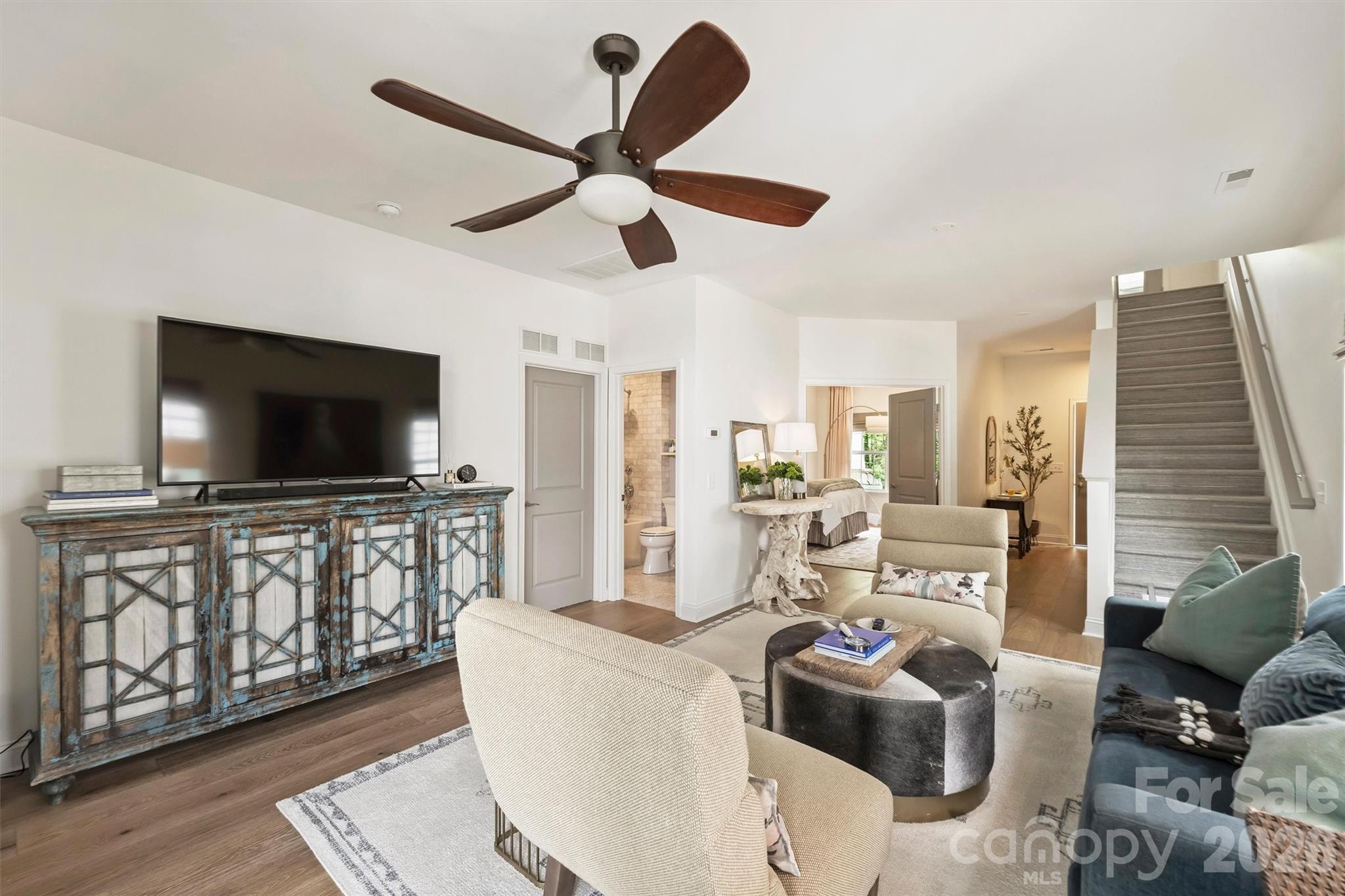 4141 Spool Lane — Belmont