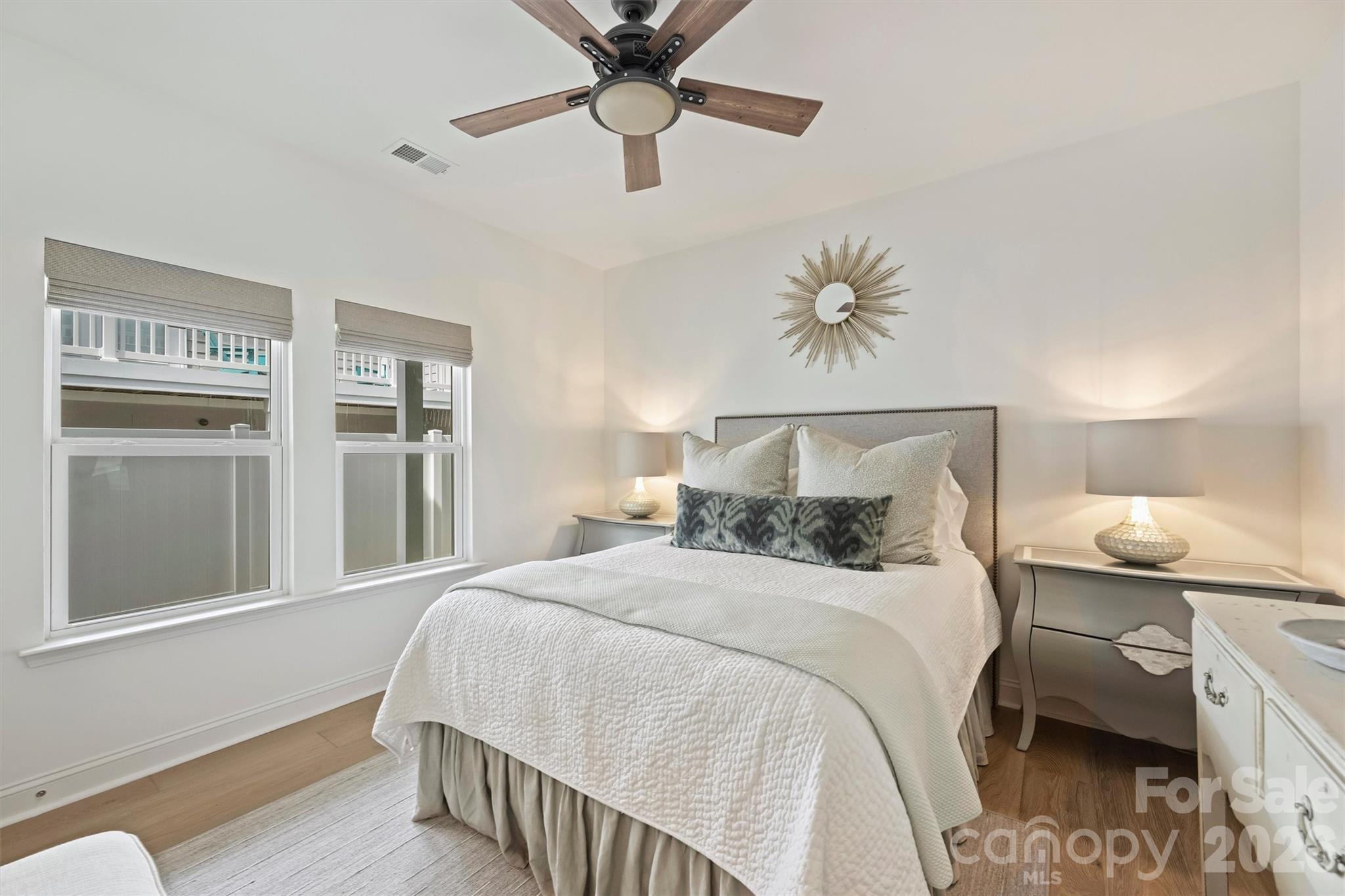 4141 Spool Lane — Belmont