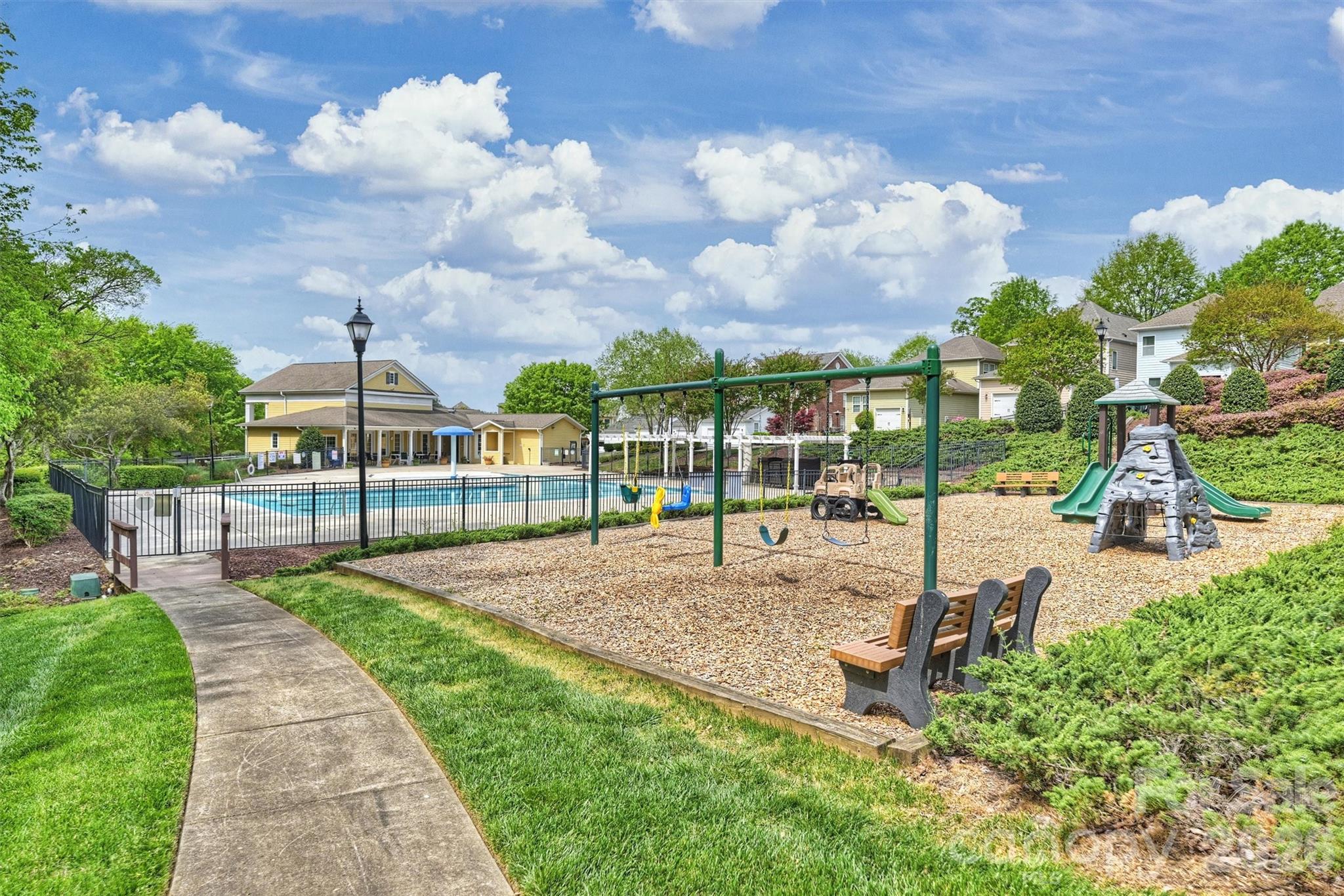 4141 Spool Lane — Belmont