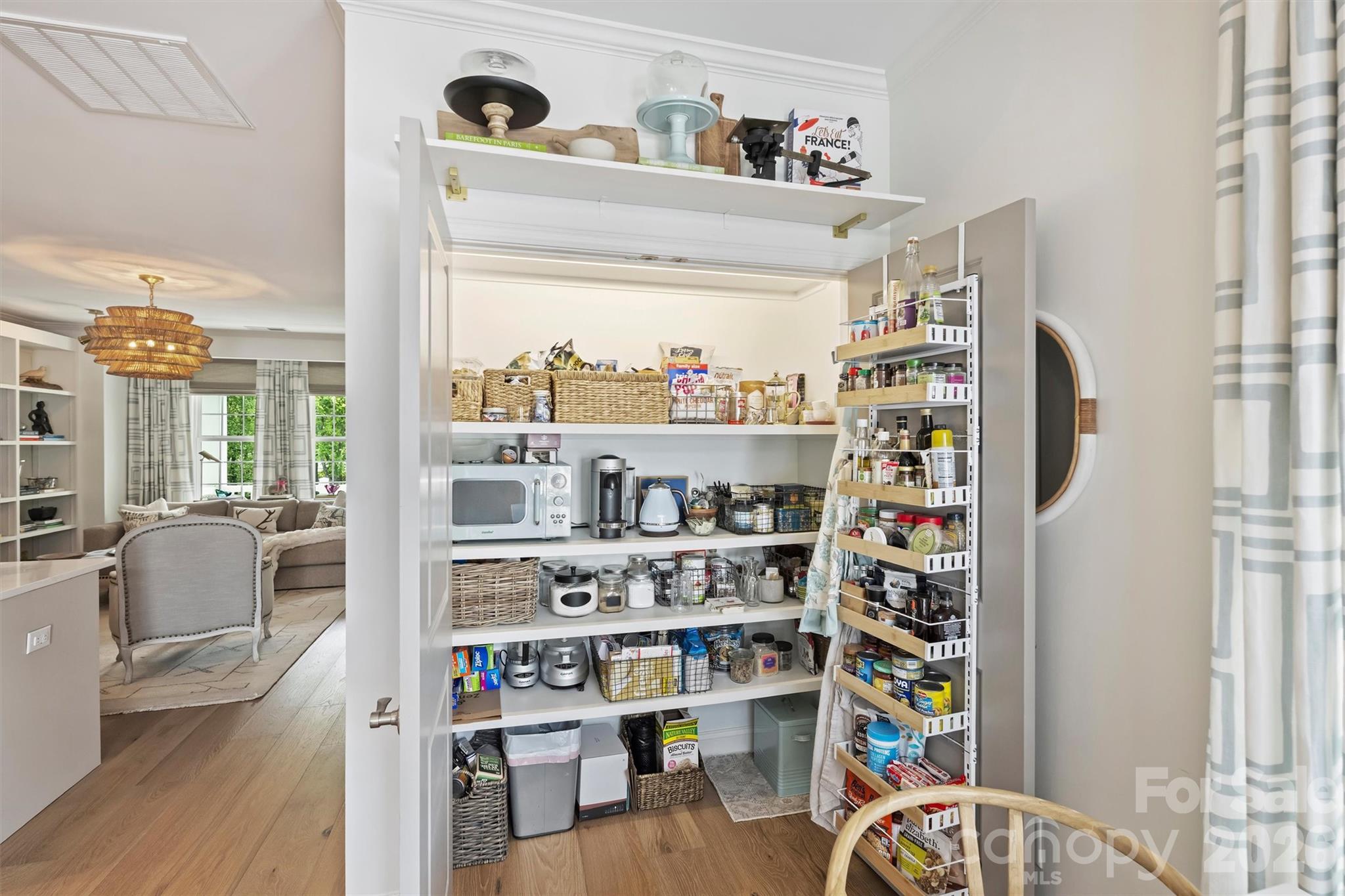 4141 Spool Lane — Belmont