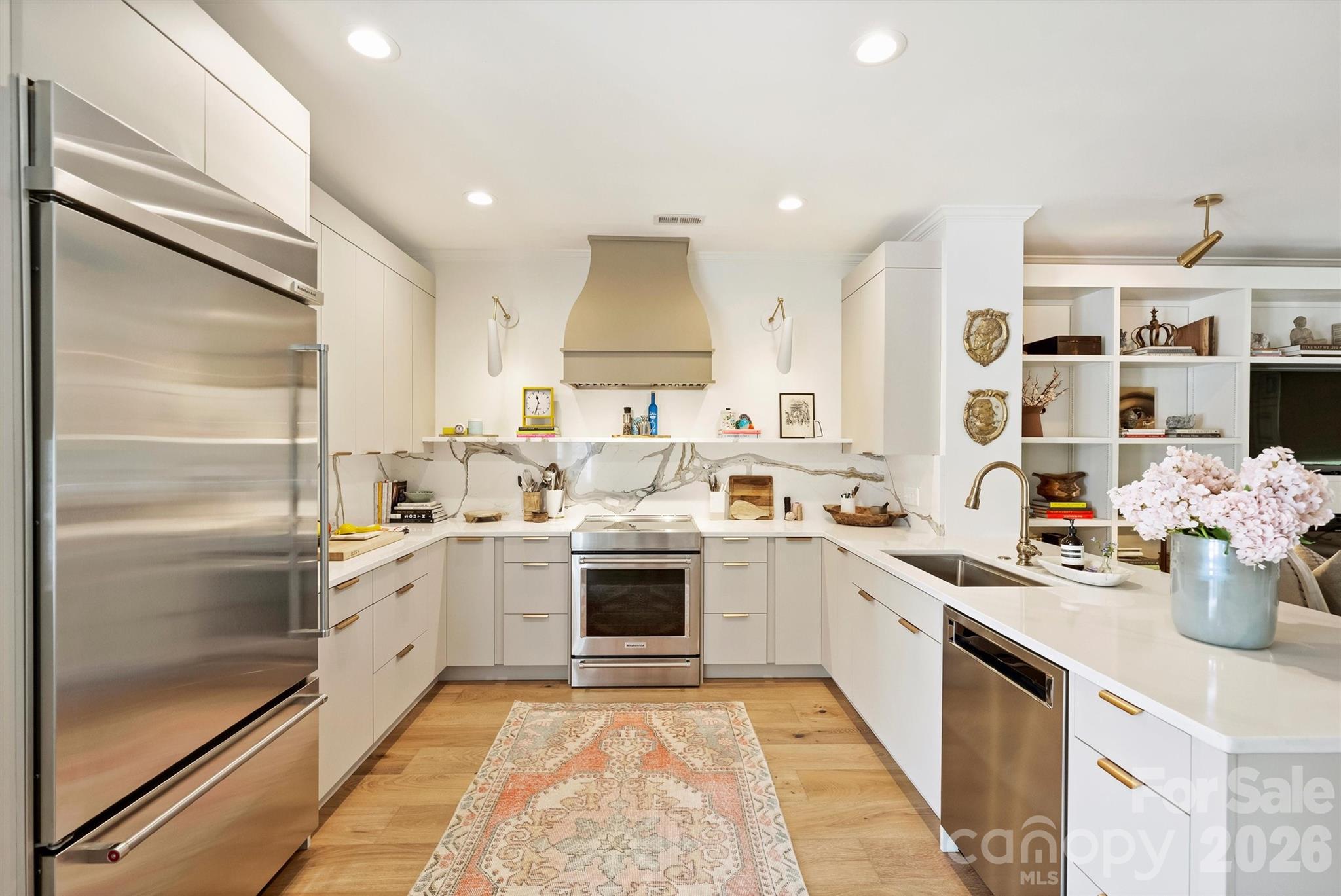 4141 Spool Lane — Belmont