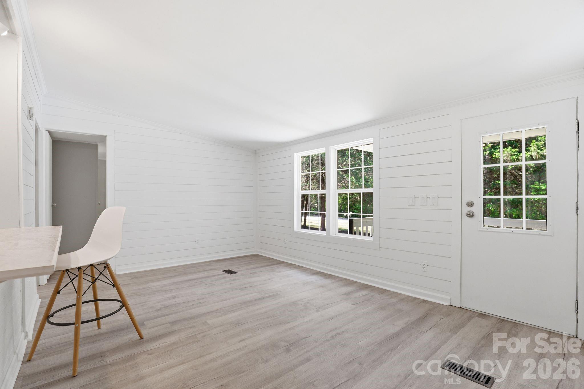 136 Woodridge Lane — Mooresville