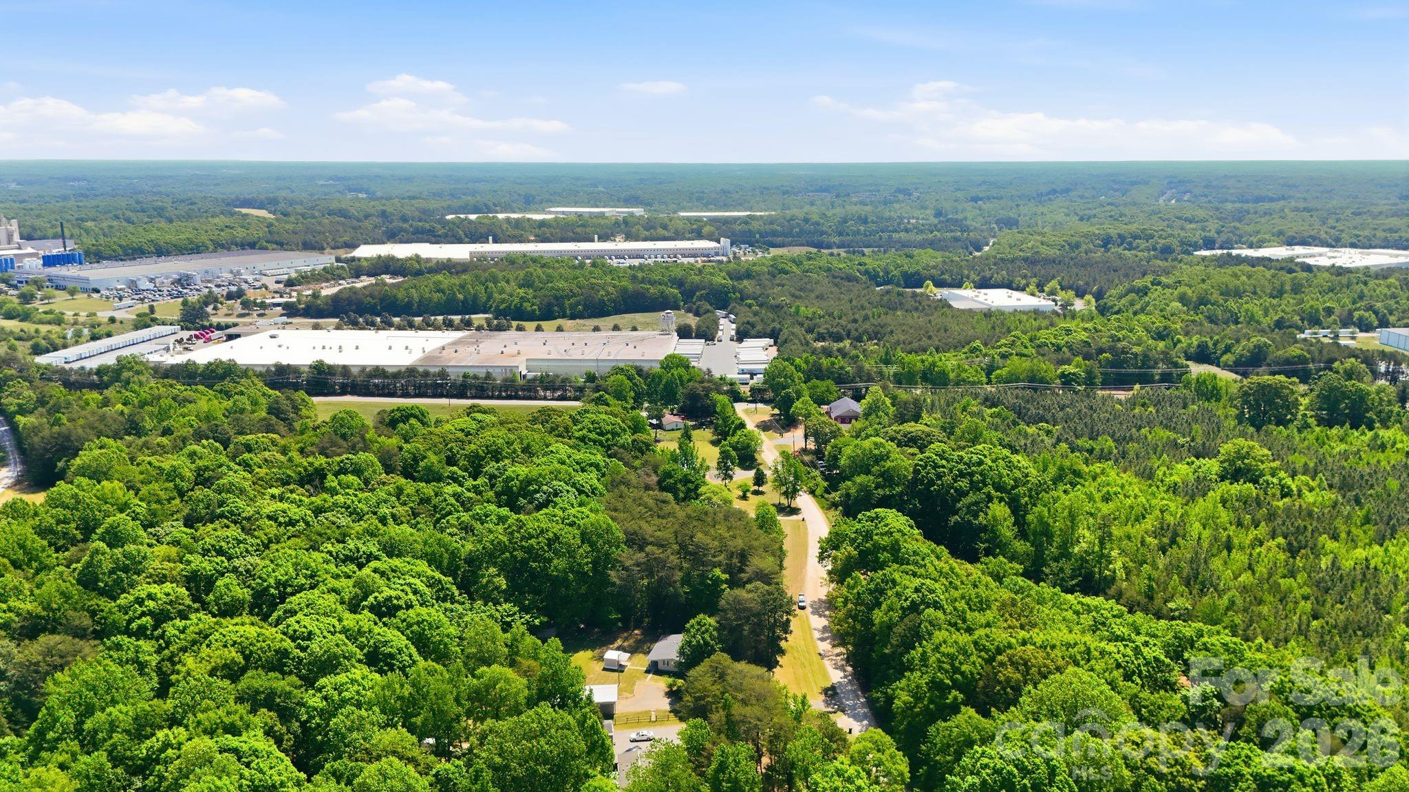 136 Woodridge Lane — Mooresville