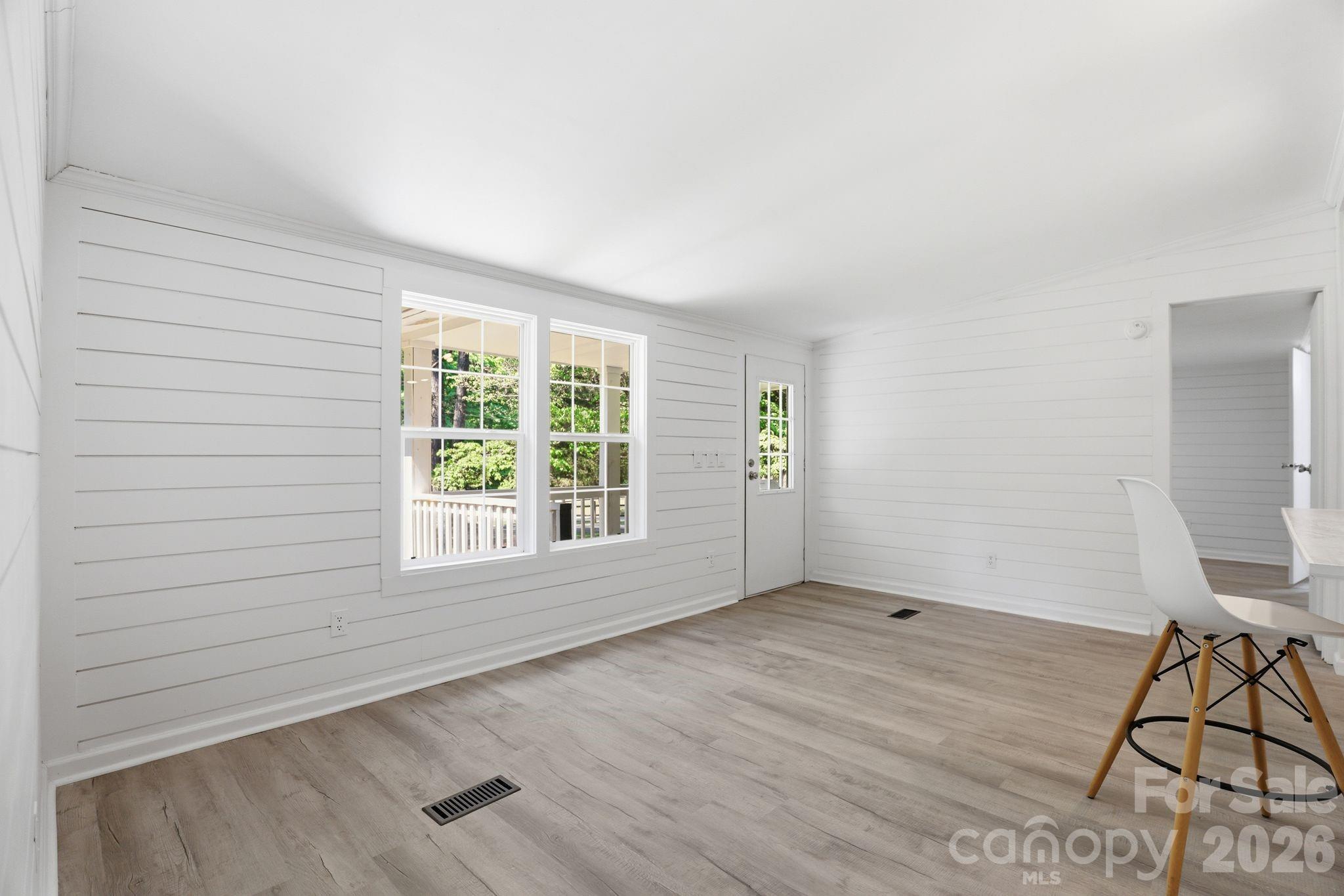 136 Woodridge Lane — Mooresville