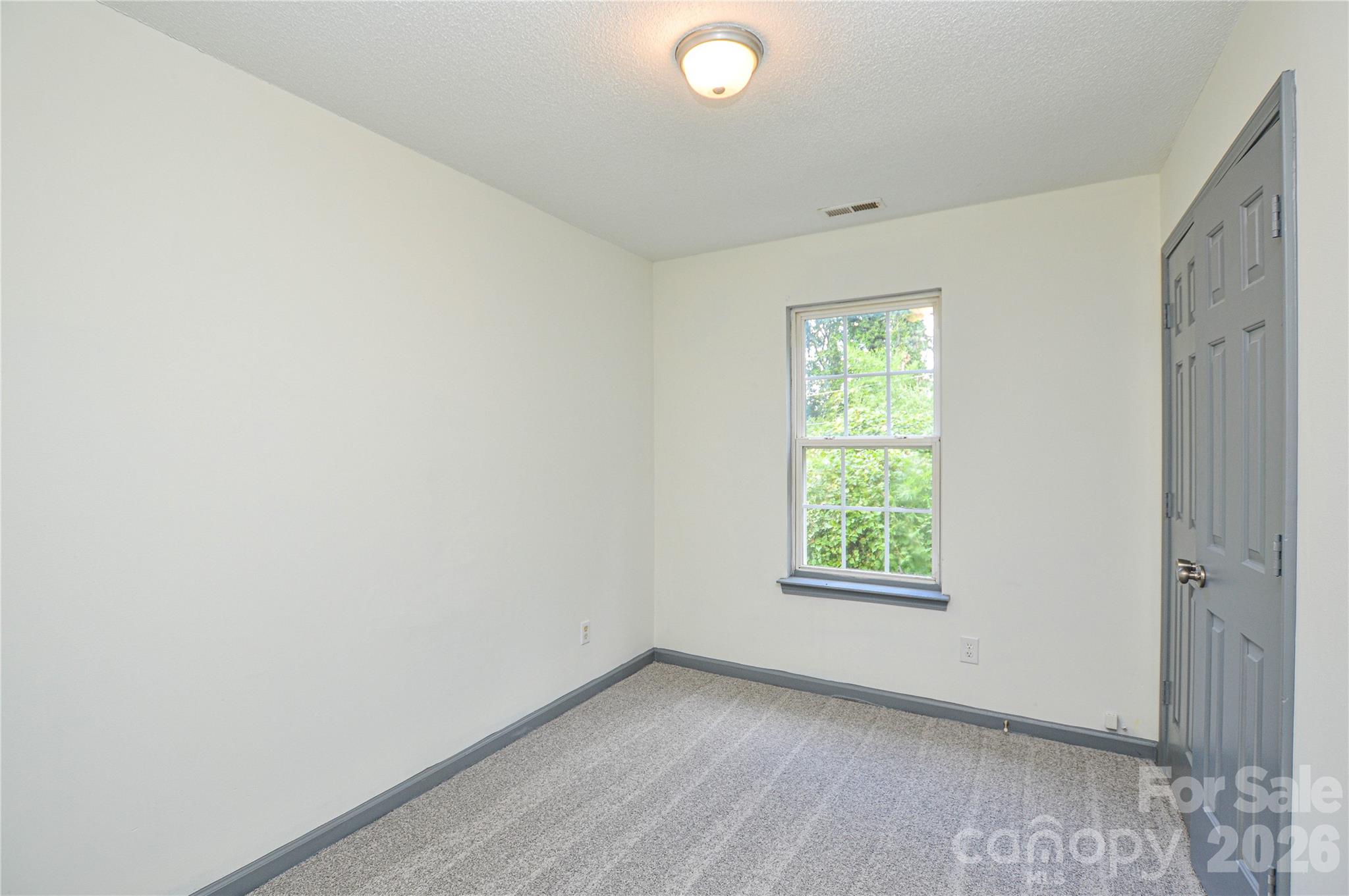 1009 Karendale Avenue — Charlotte