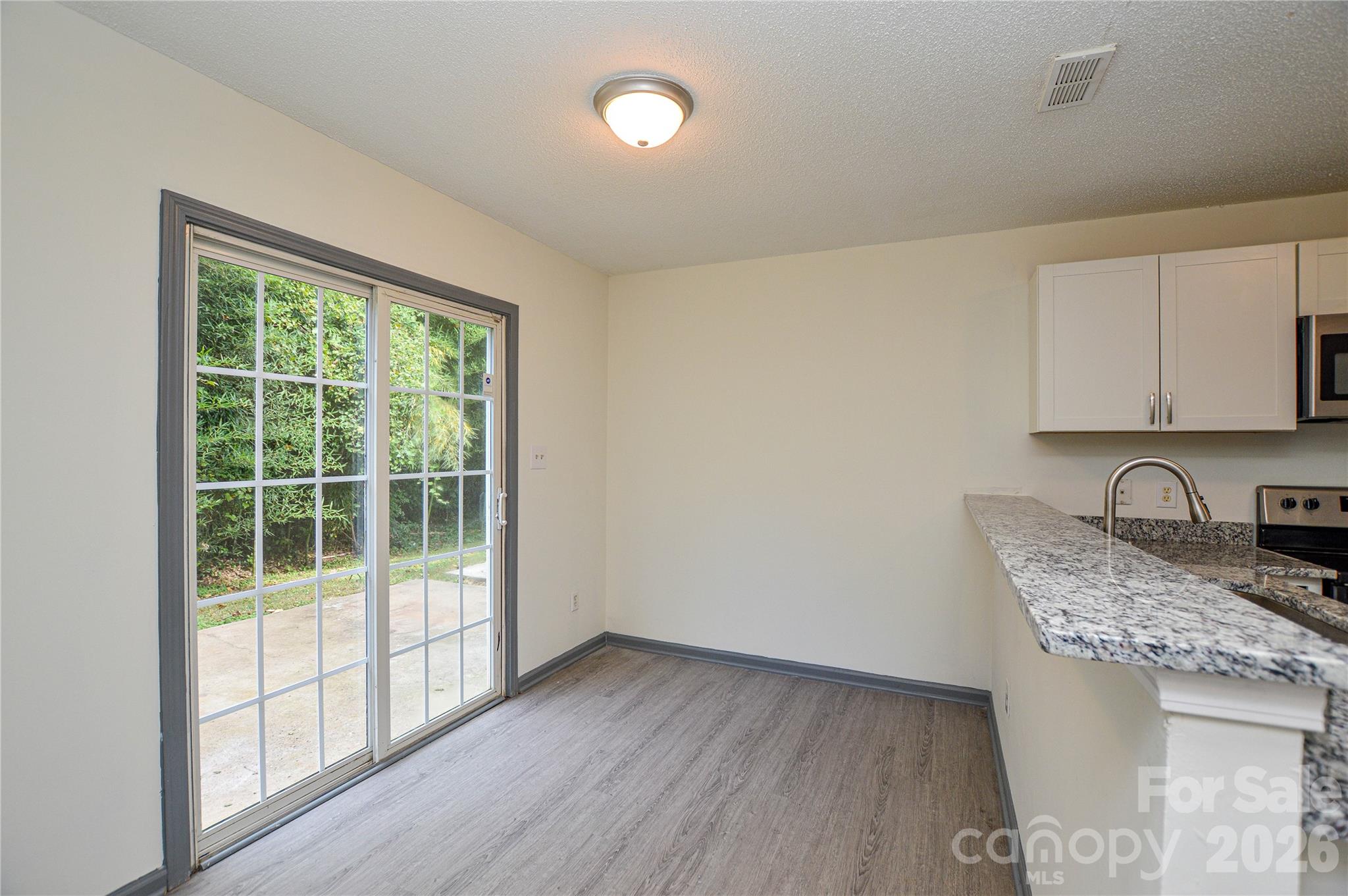 1009 Karendale Avenue — Charlotte