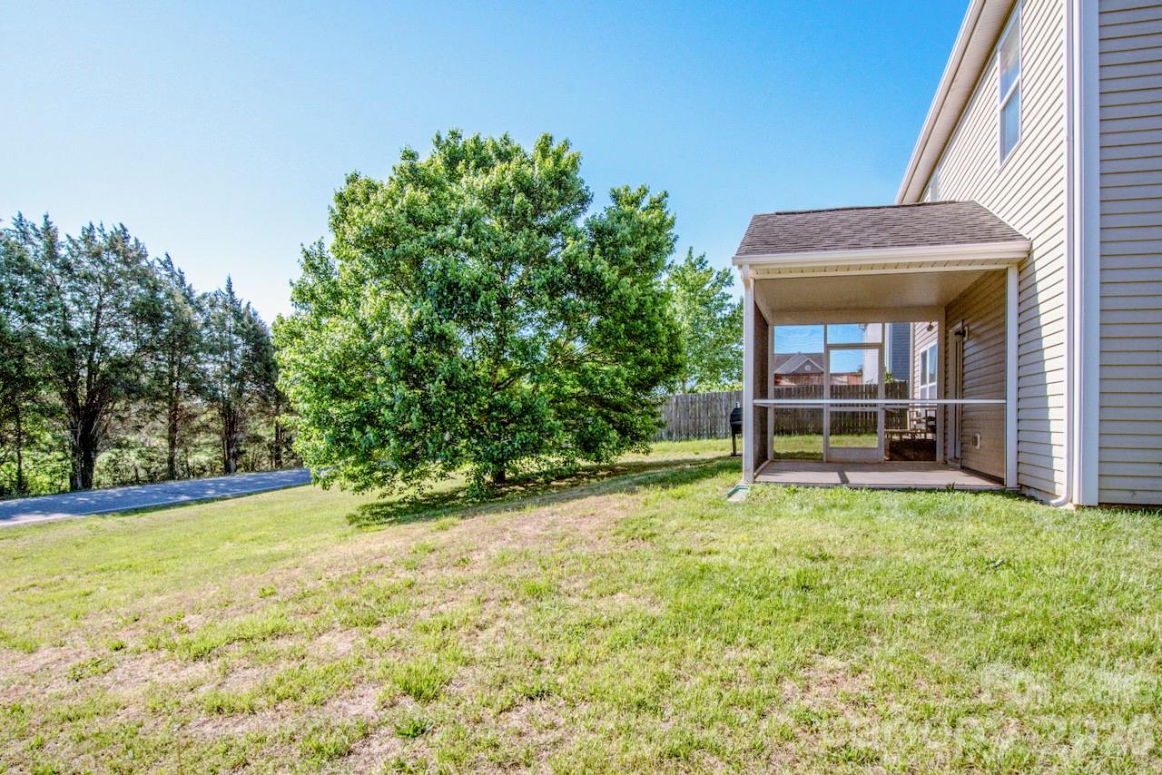 123 Kingsgate Court — Statesville