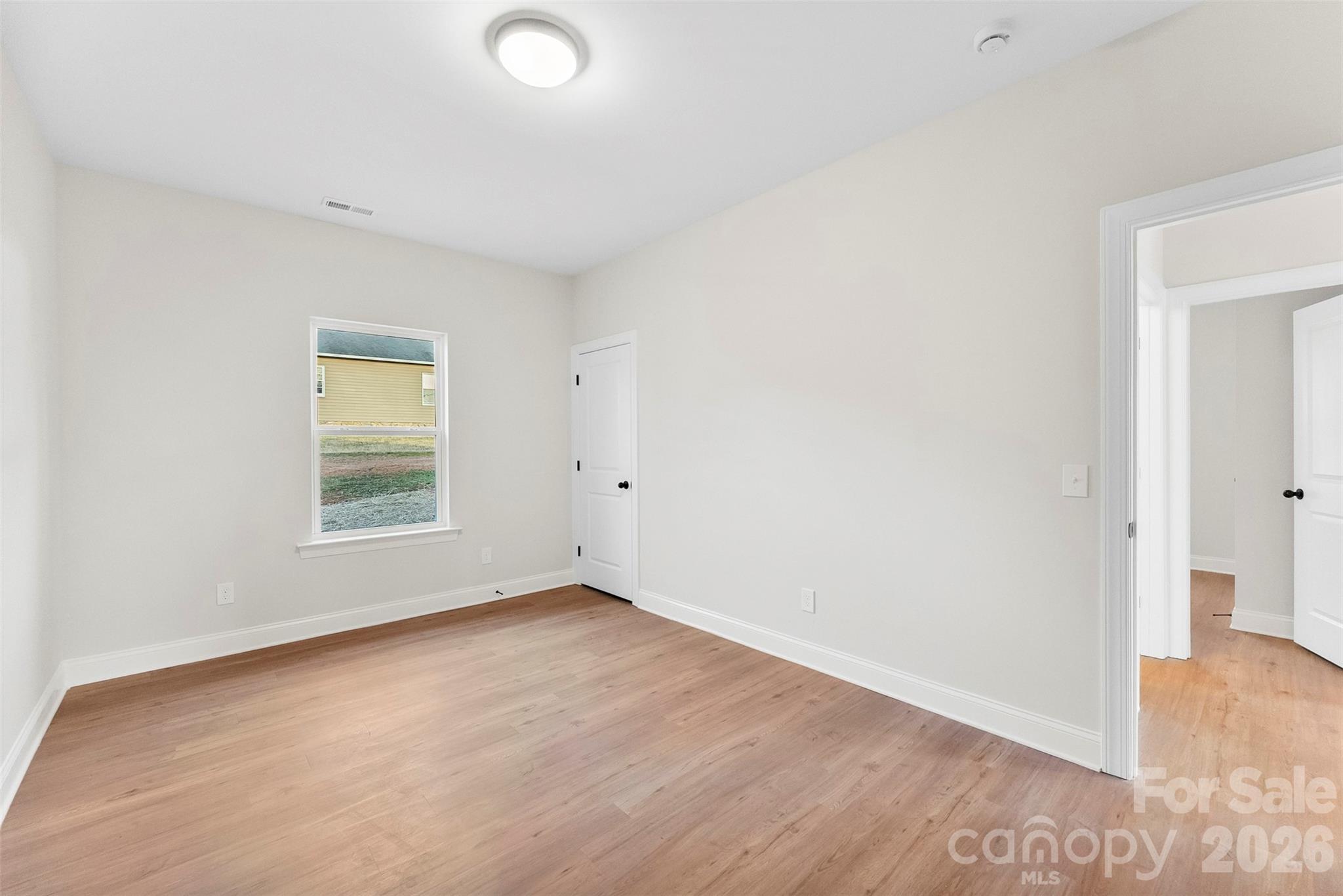 1558 7th Avenue Drive SW — Hickory