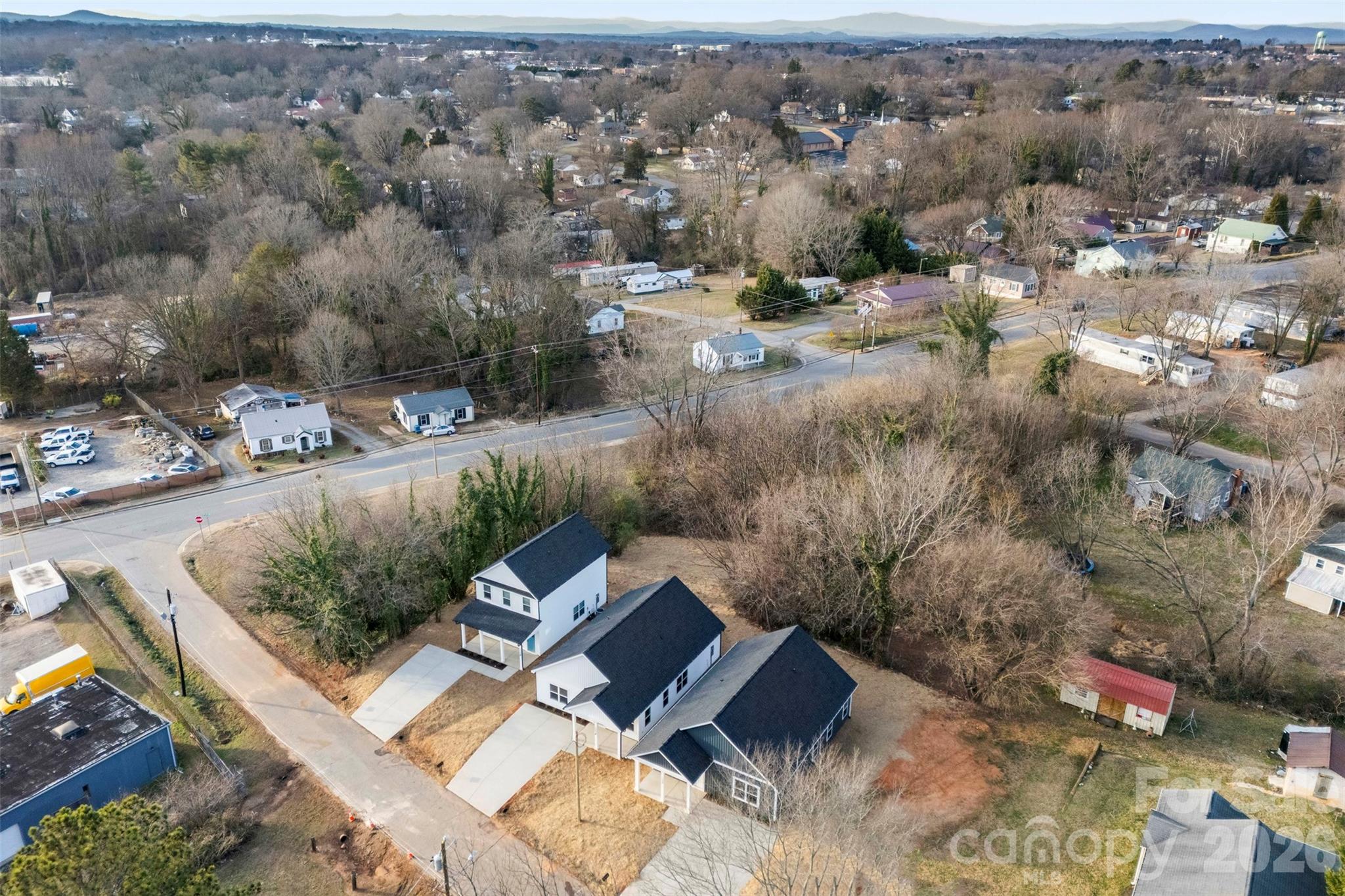 1558 7th Avenue Drive SW — Hickory