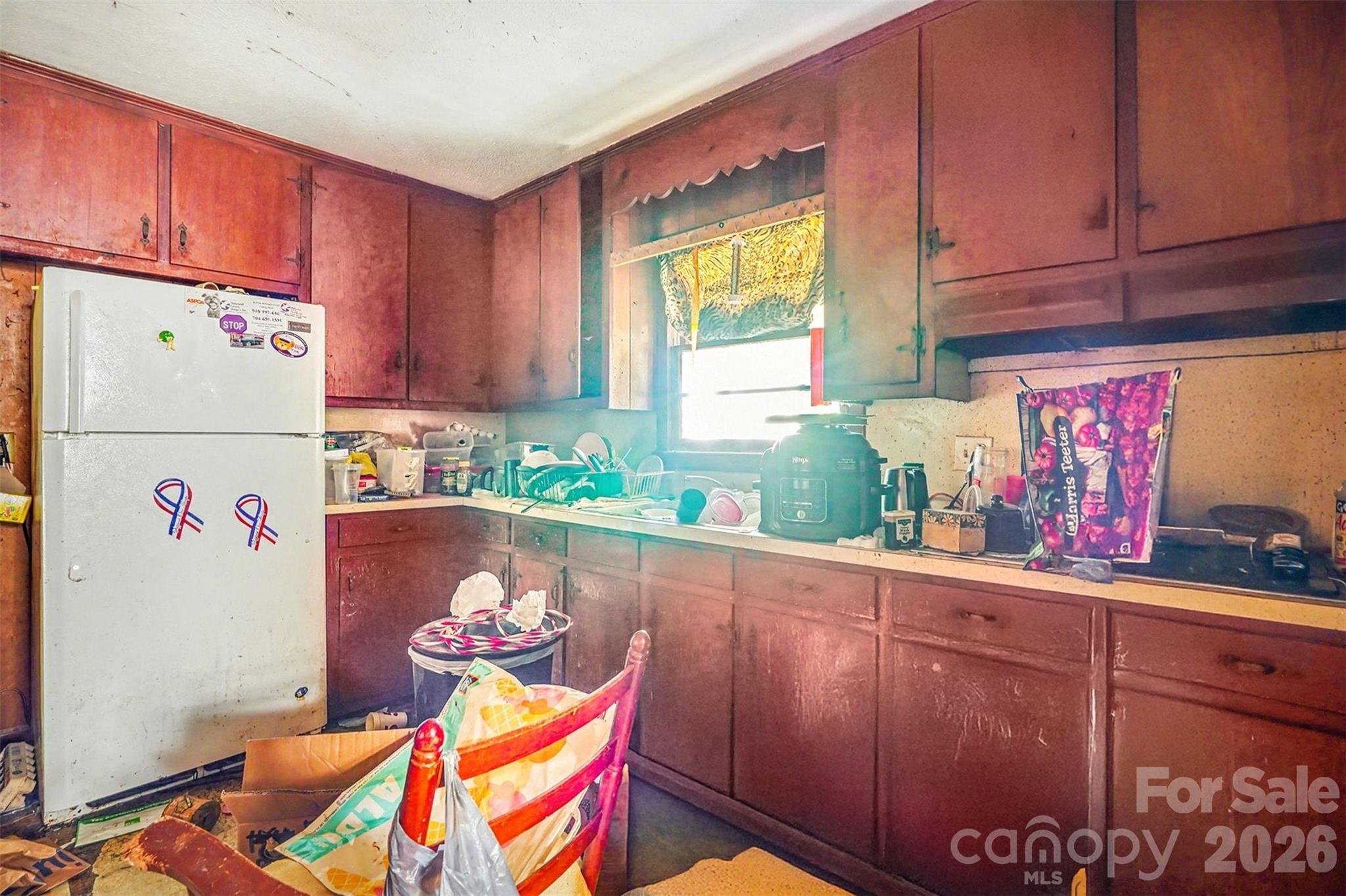 105 W Temple Avenue — Rockingham
