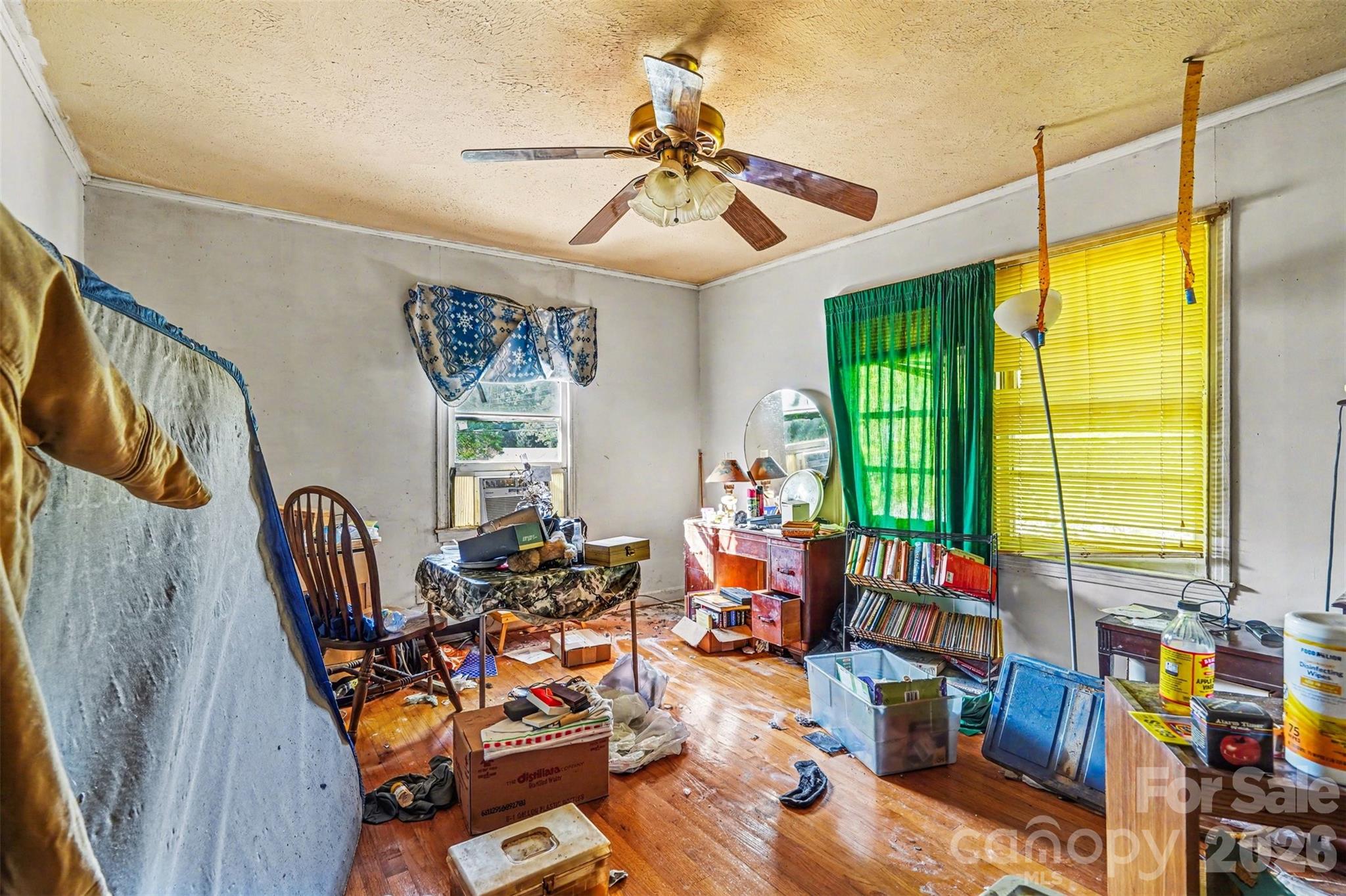 105 W Temple Avenue — Rockingham