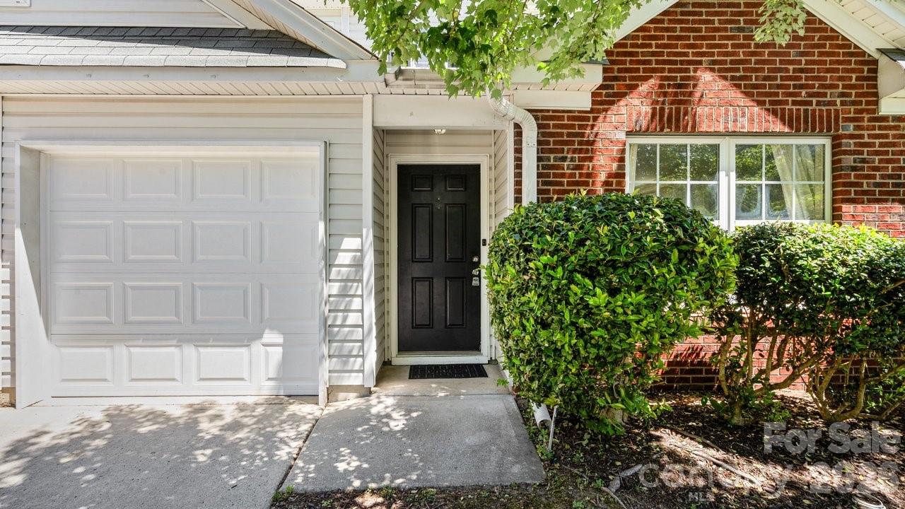 2011 Stargrass Court — Charlotte