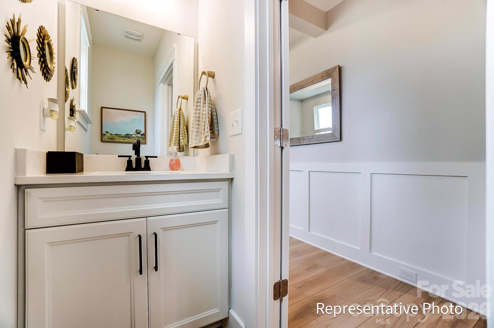 13123 Foxberry Road — Charlotte