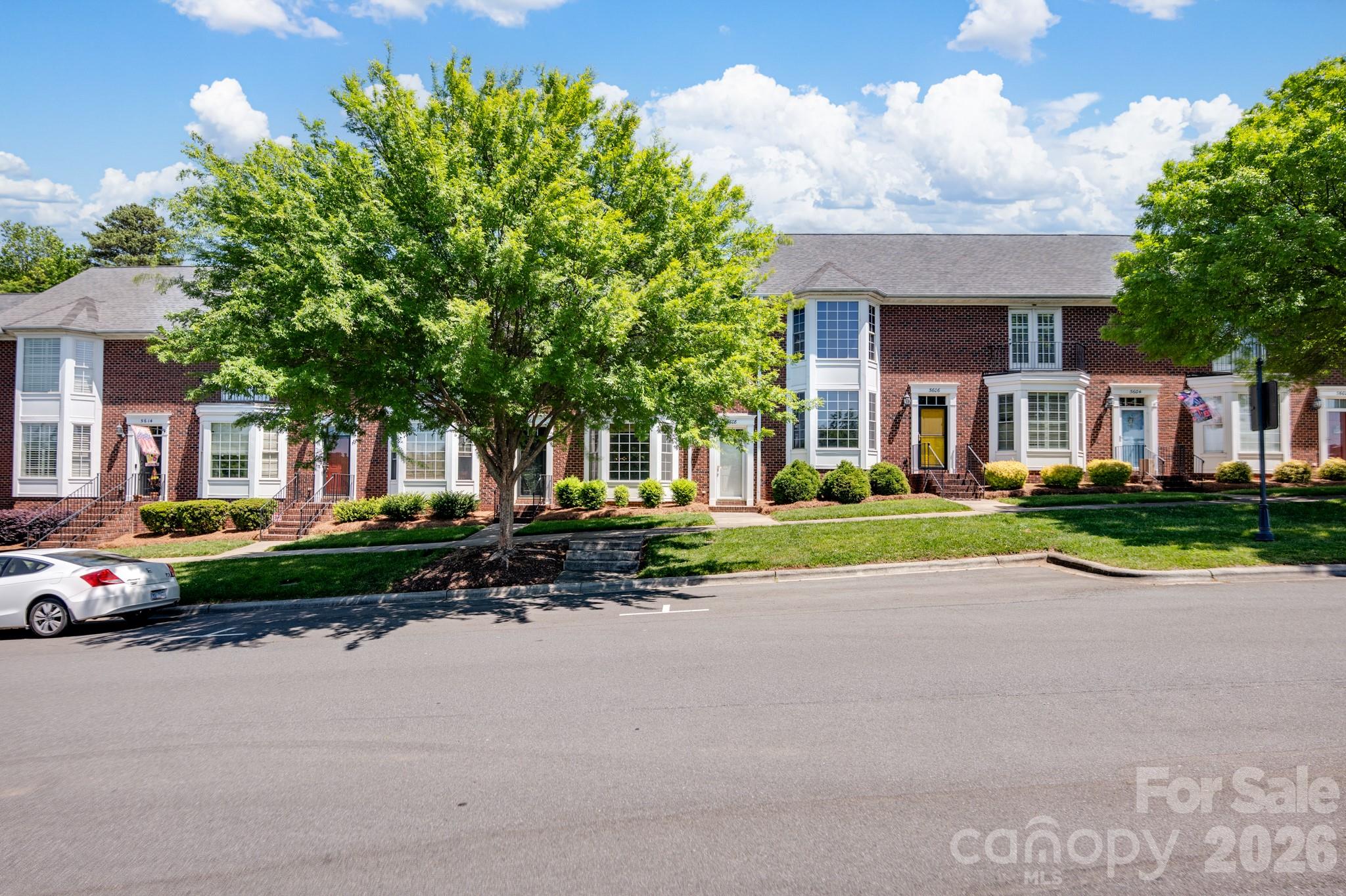 5608 Burck Drive NW — Concord