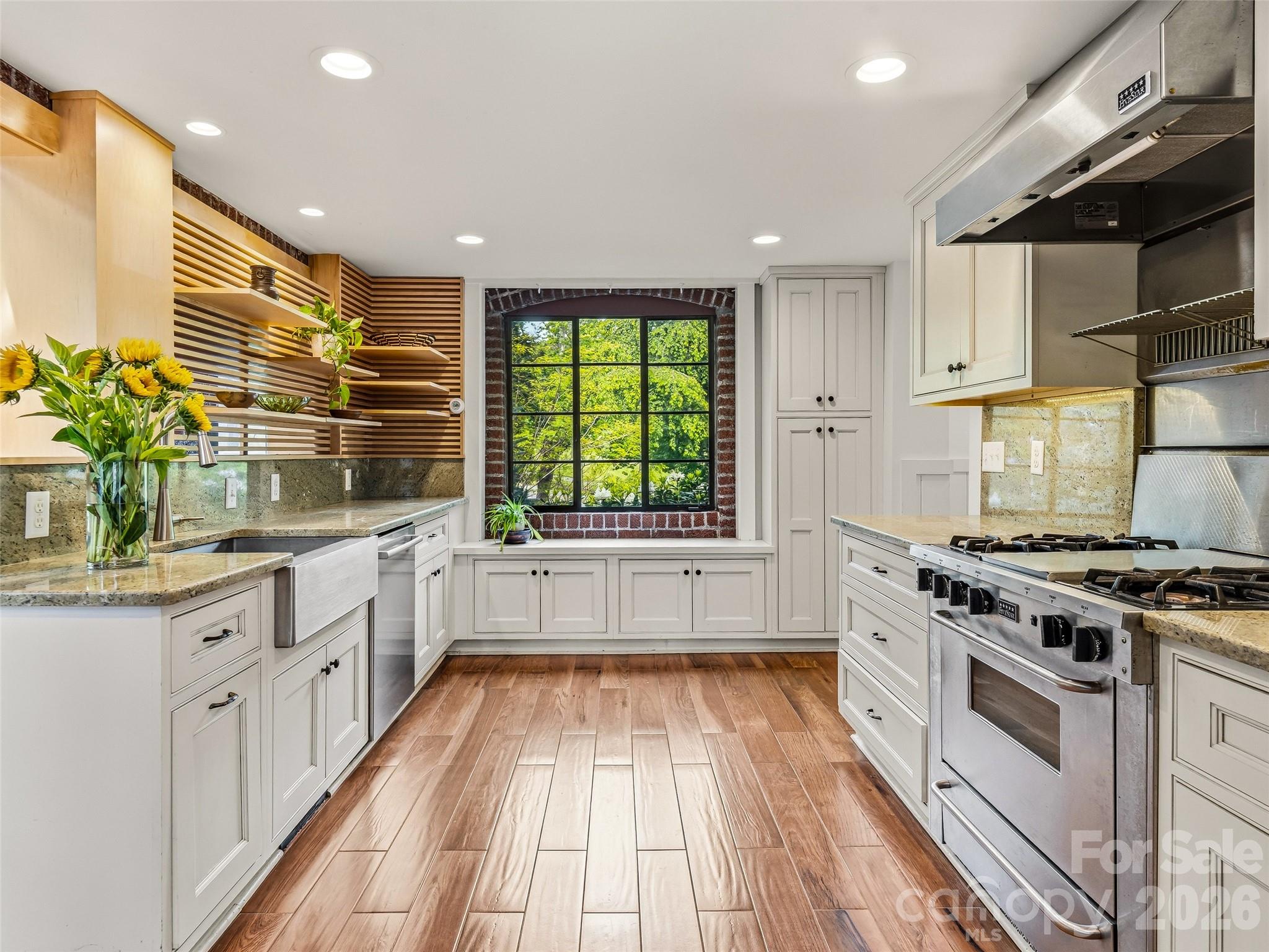 24 Kimberly Avenue — Asheville