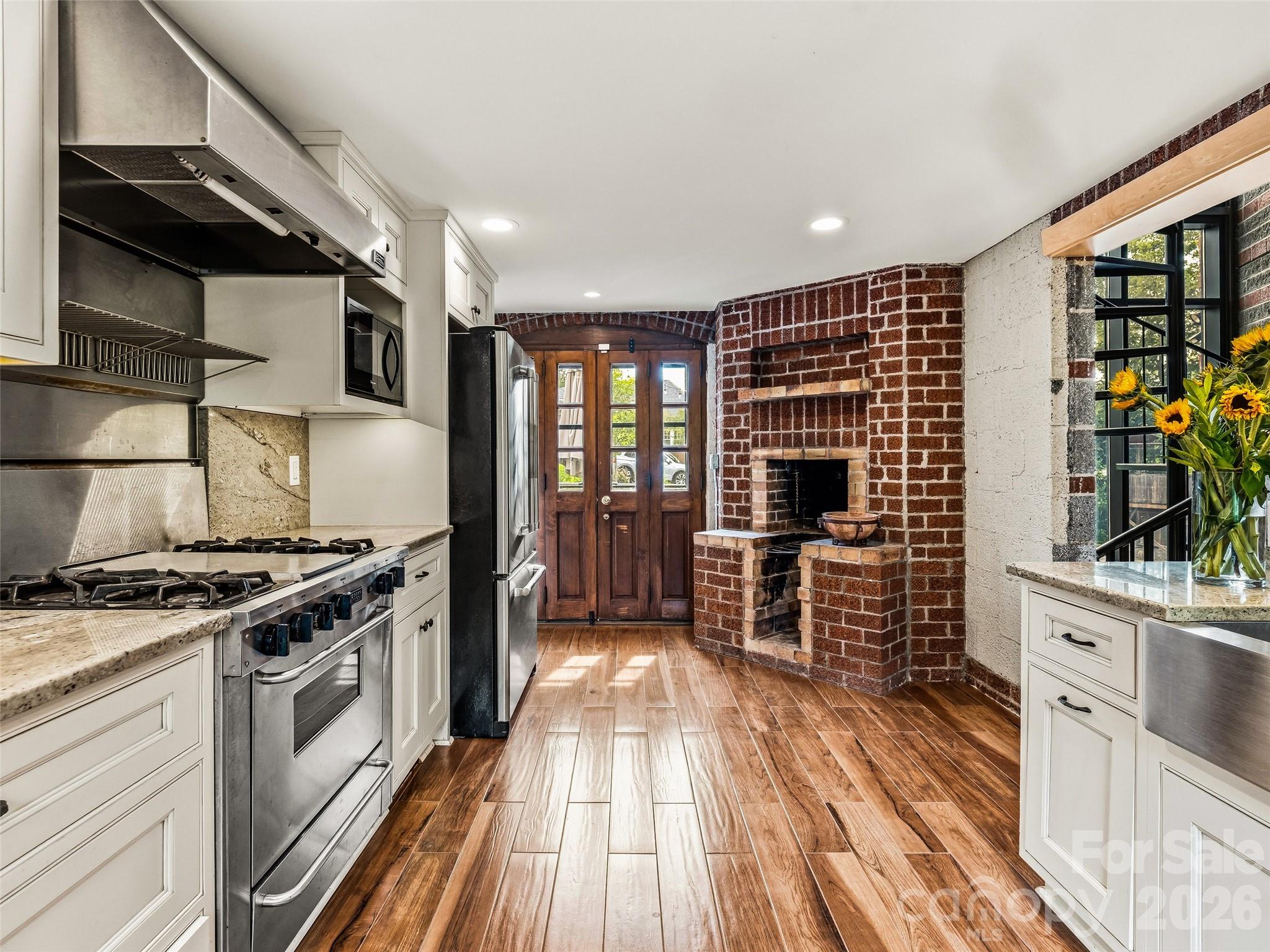 24 Kimberly Avenue — Asheville