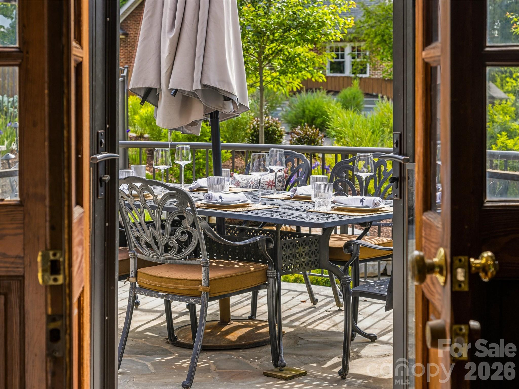 24 Kimberly Avenue — Asheville