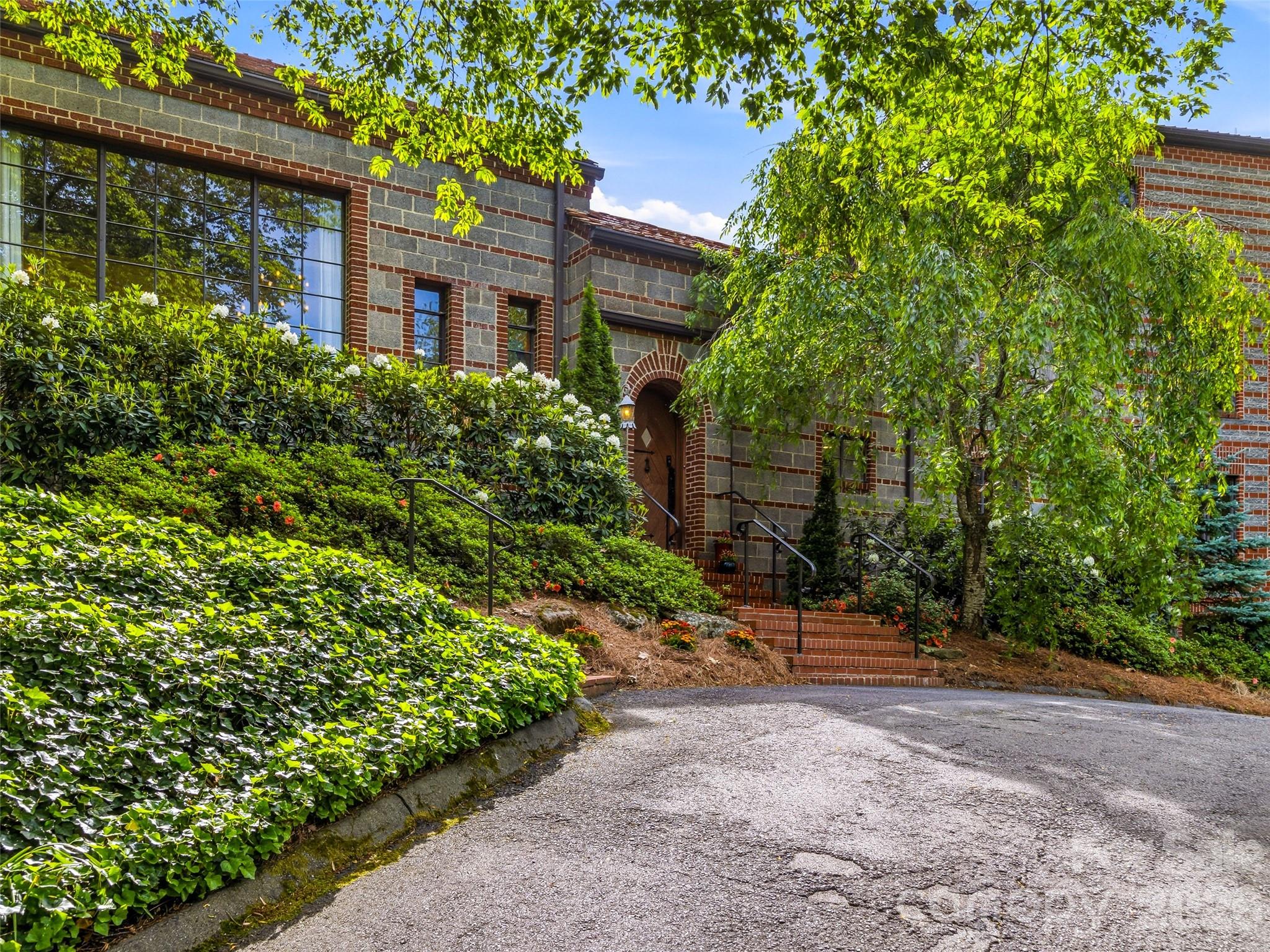 24 Kimberly Avenue — Asheville