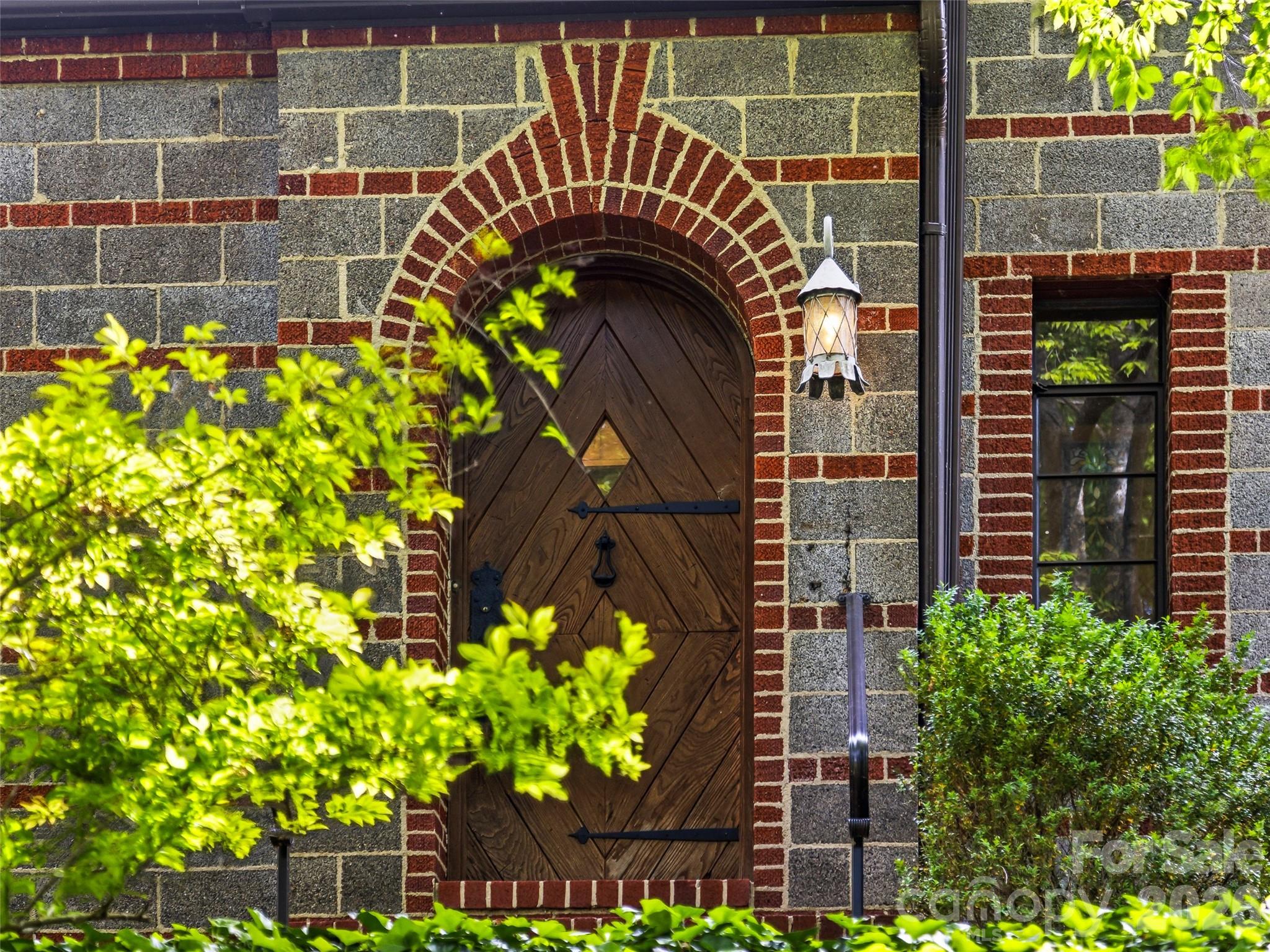 24 Kimberly Avenue — Asheville
