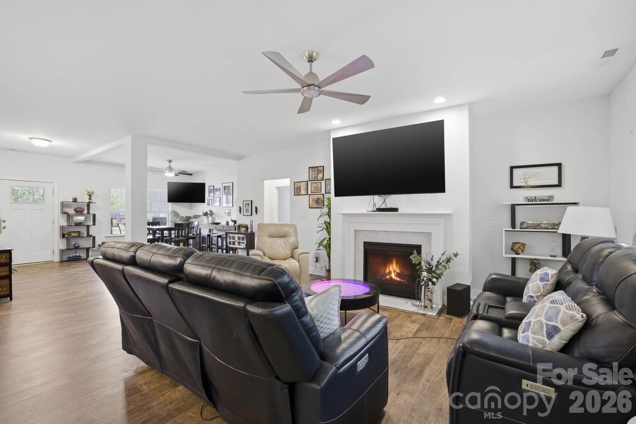 314 Potters Landing — Denton