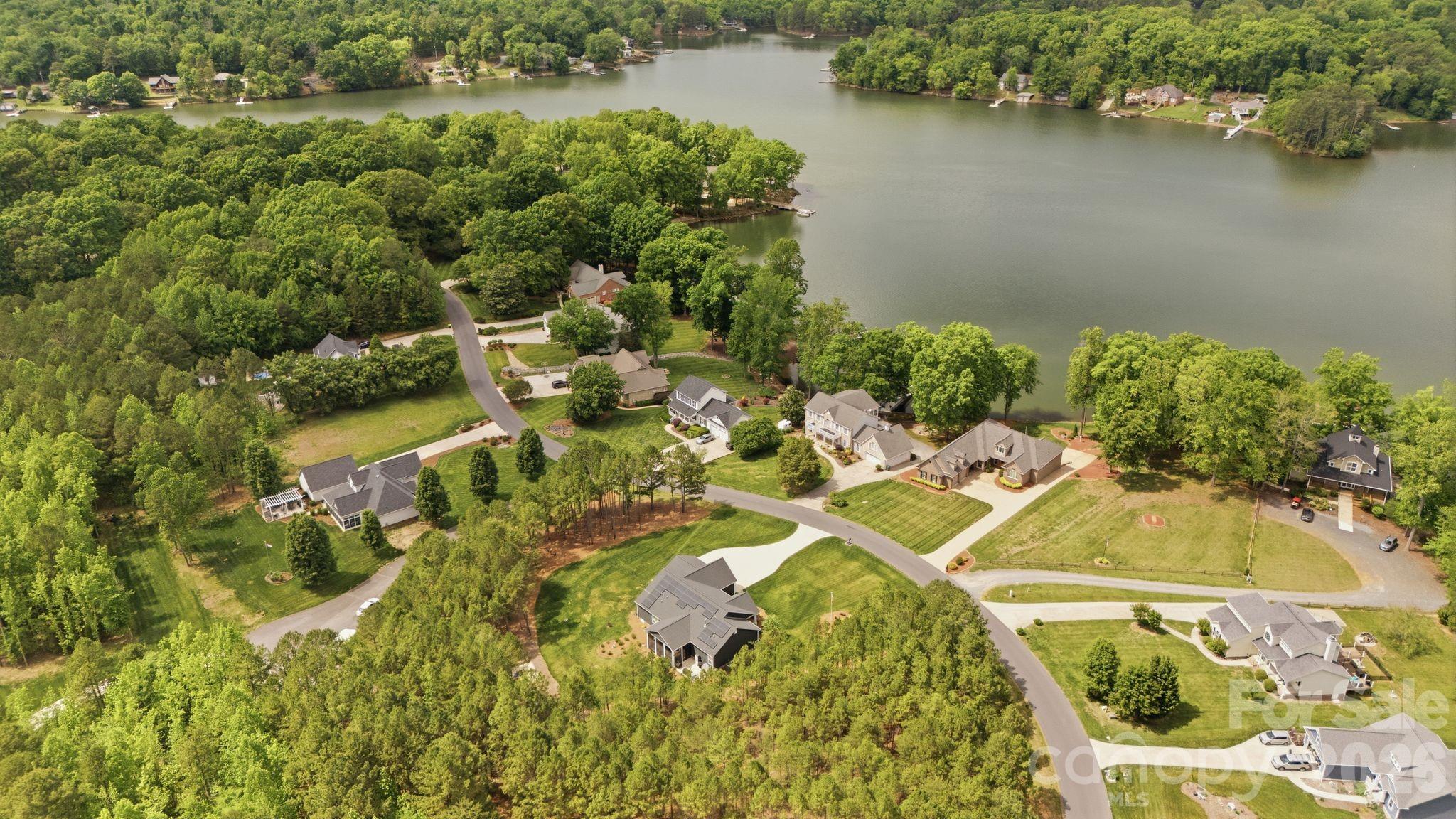314 Potters Landing — Denton