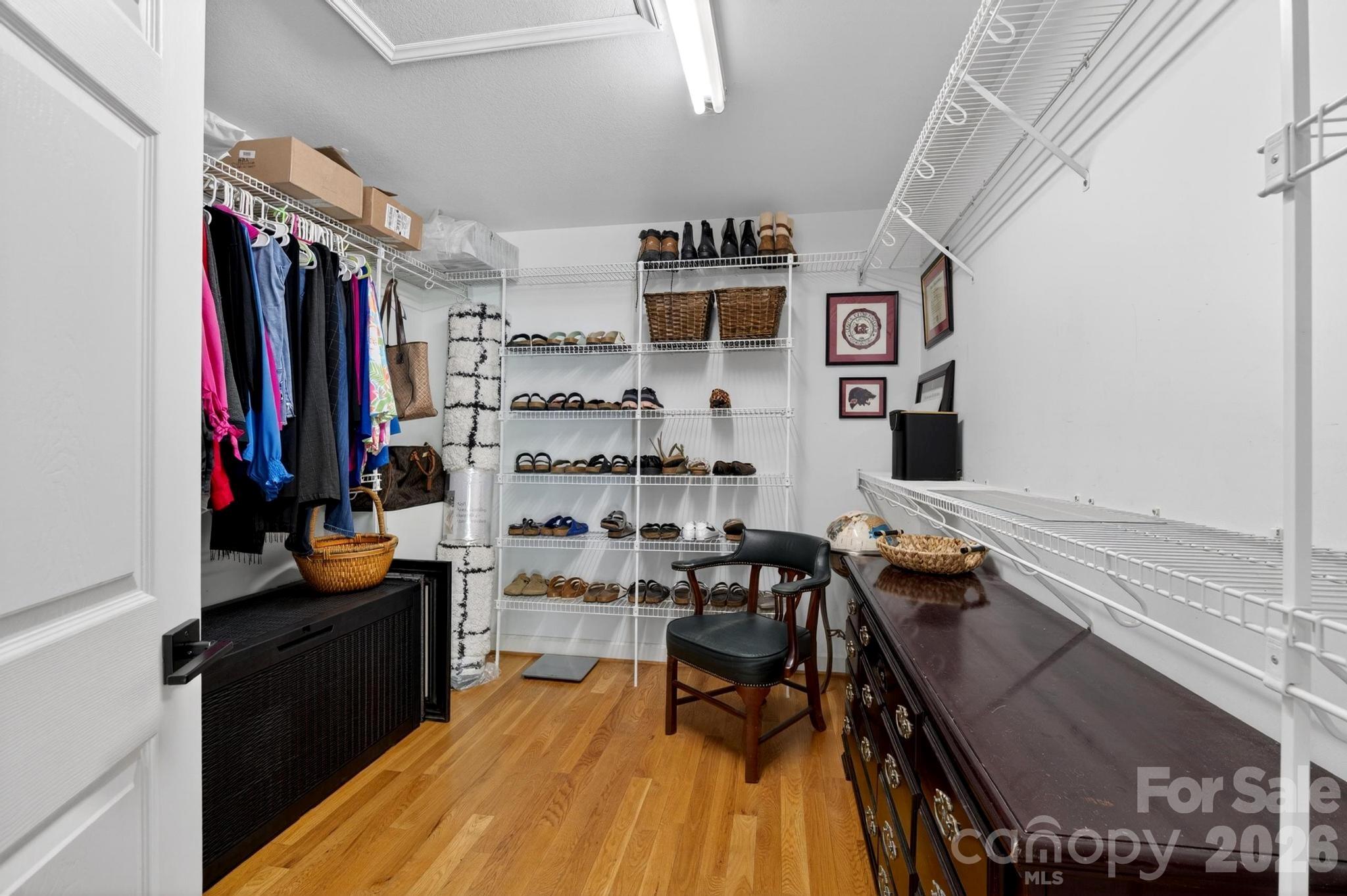 2447 Thornfield Drive — Lenoir