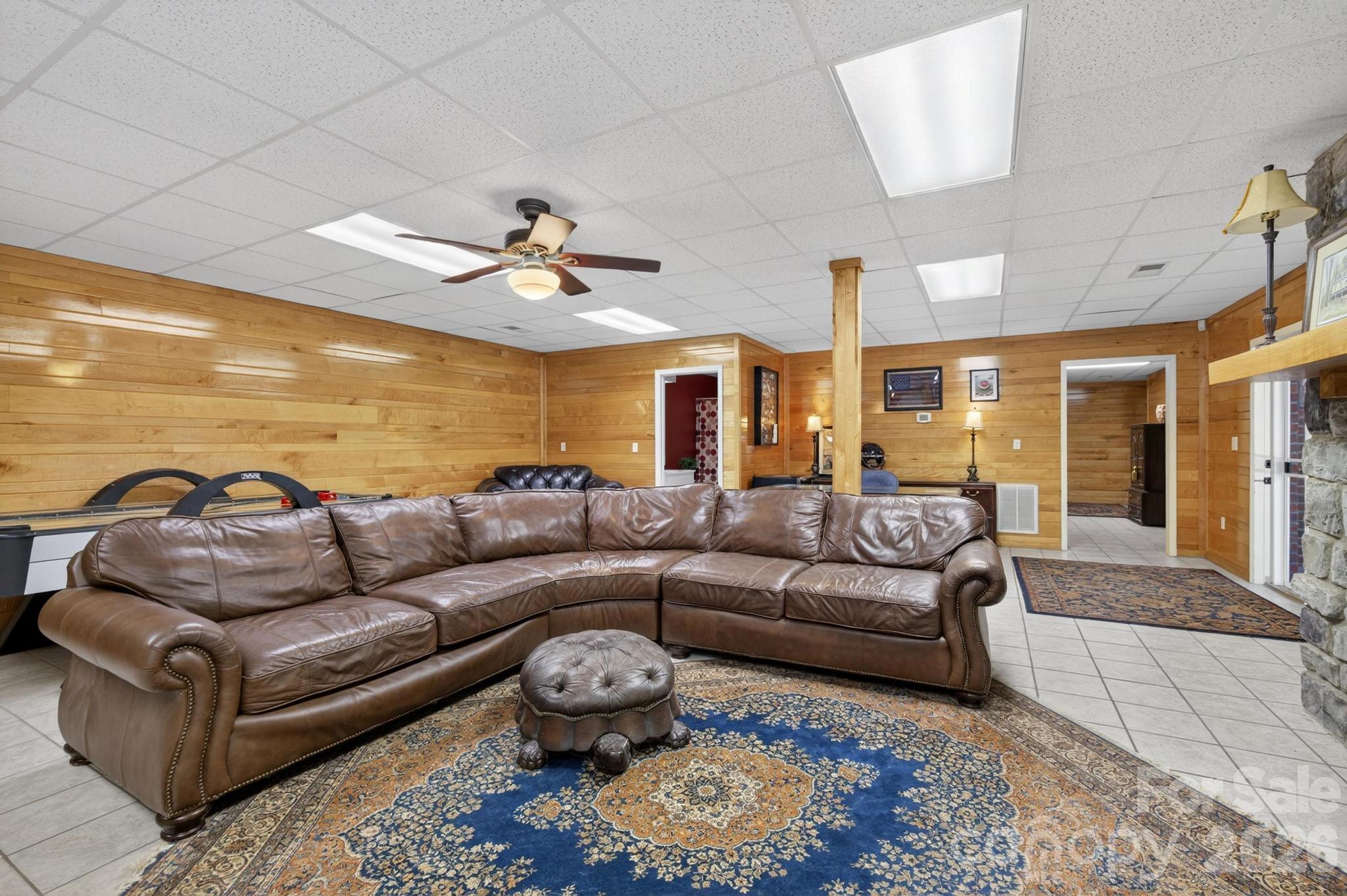2447 Thornfield Drive — Lenoir
